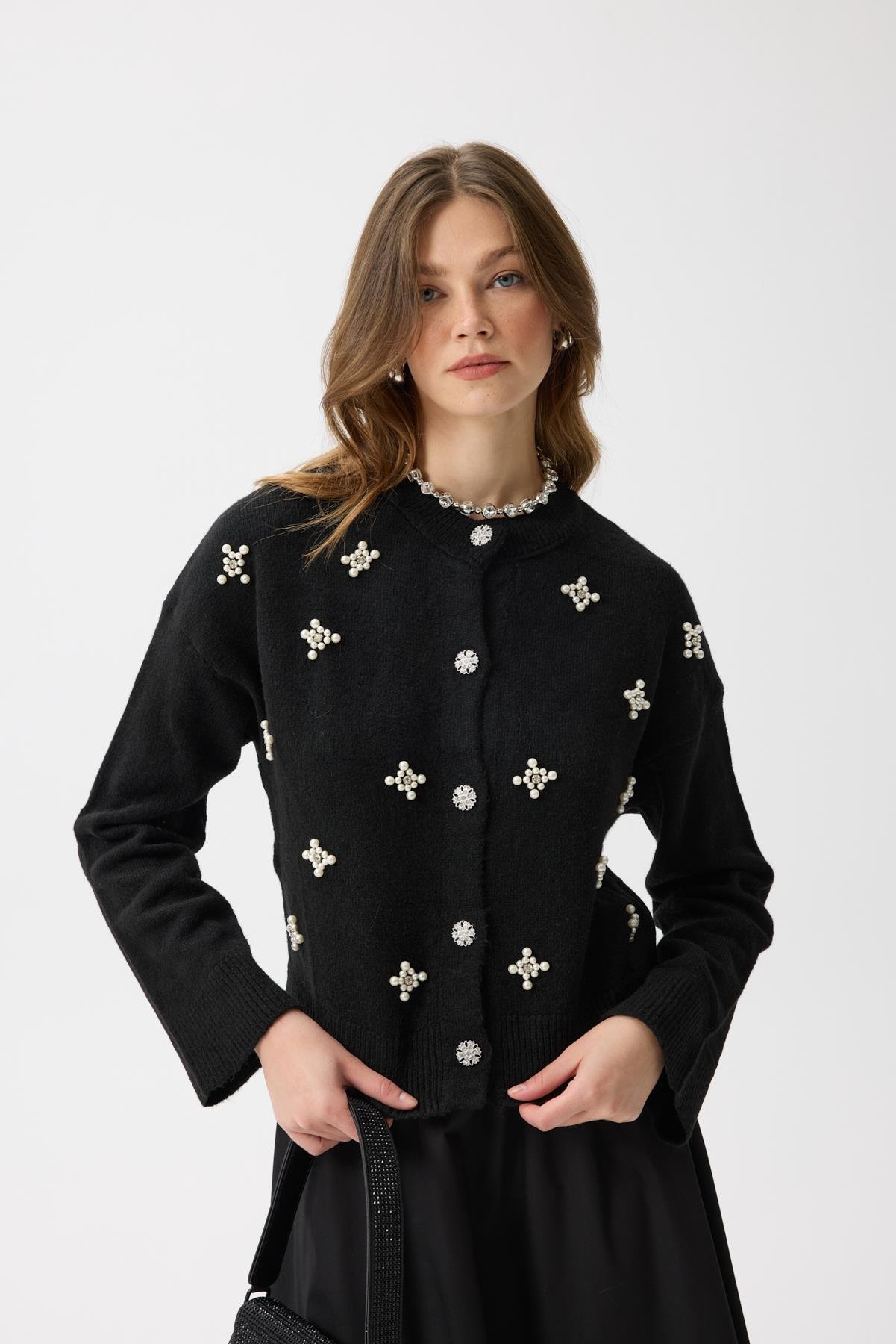 Cresida İnci İşlemeli Hırka - Siyah