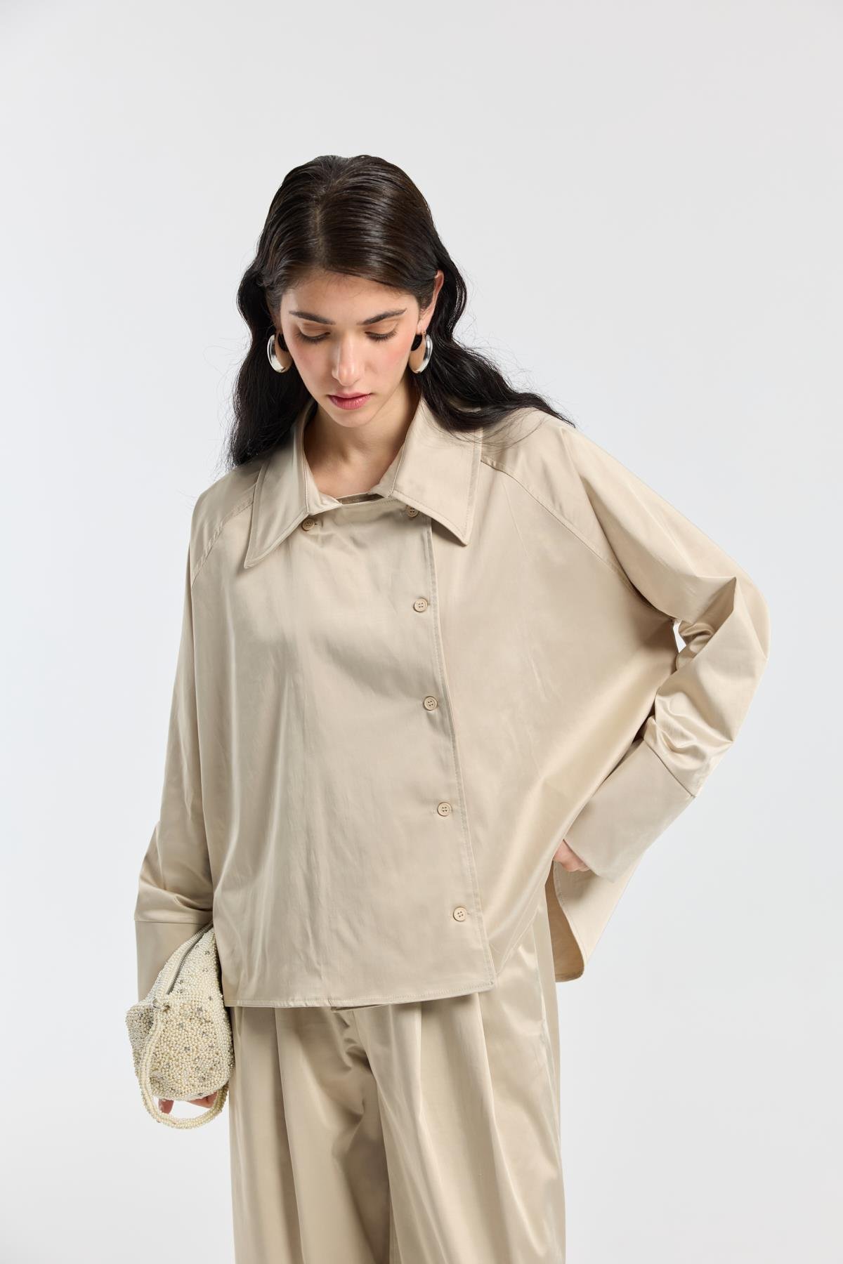 Devin Kruvaze Kapamalı Saten Takım - Taş