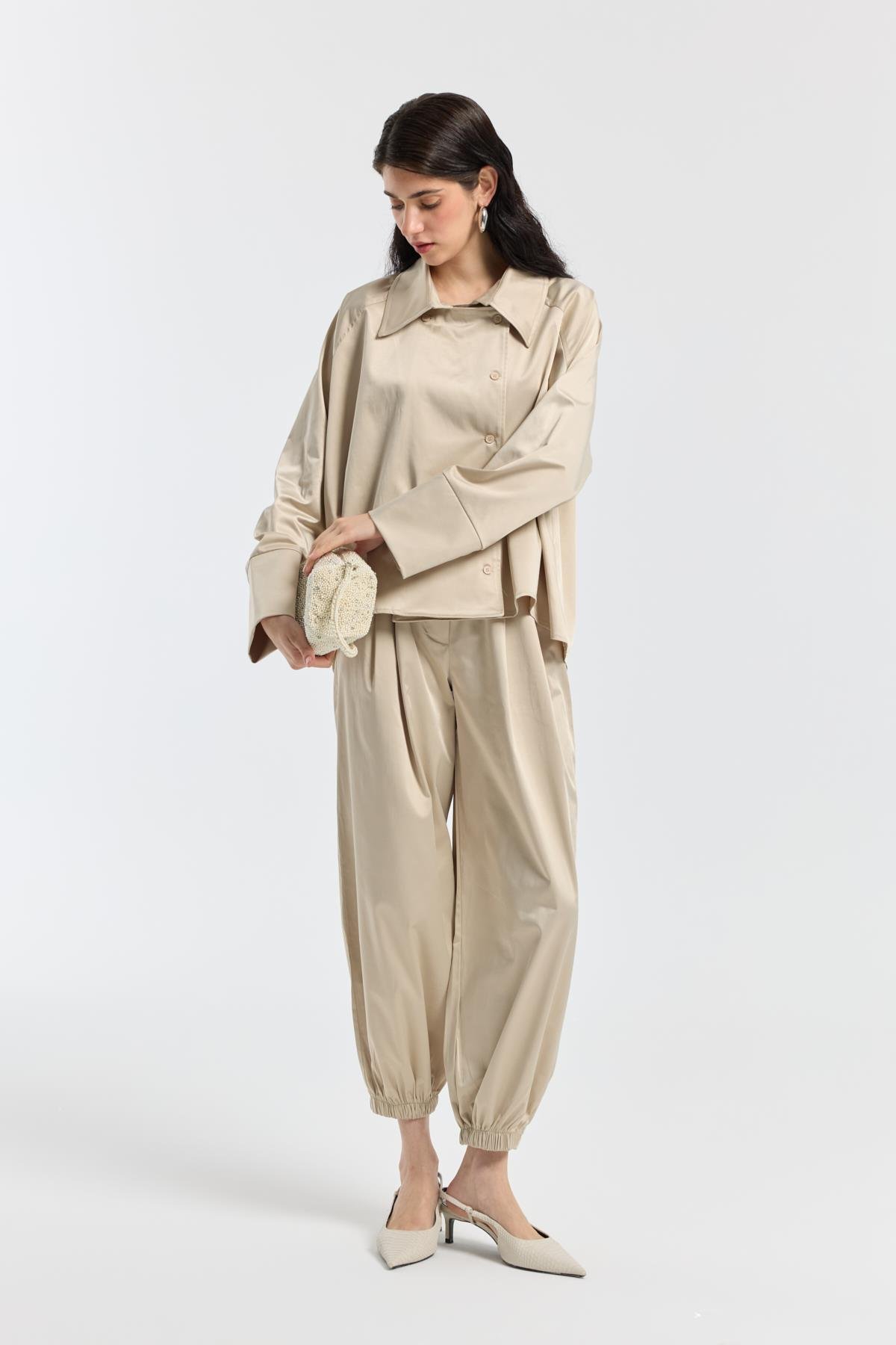 Devin Kruvaze Kapamalı Saten Takım - Taş