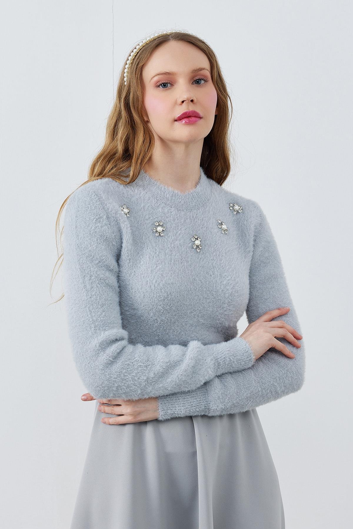 DİSNEY ÇİÇEK TAŞ İŞLEMELİ KAZAK - GRİ