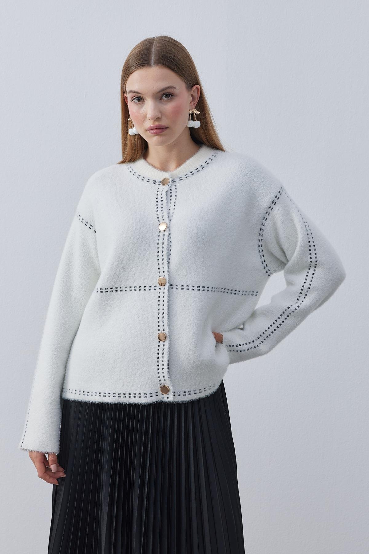 Doris Angora Gold Düğmeli Hırka- Beyaz