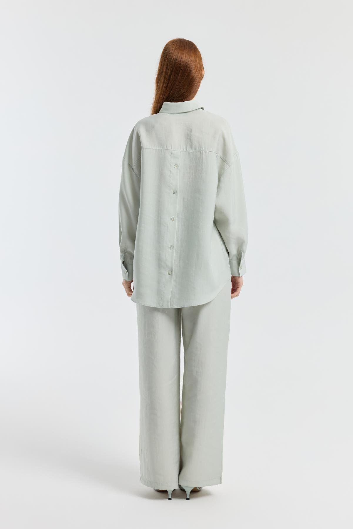 Dosha Arka Düğme Detaylı Tensel Takım - Gri