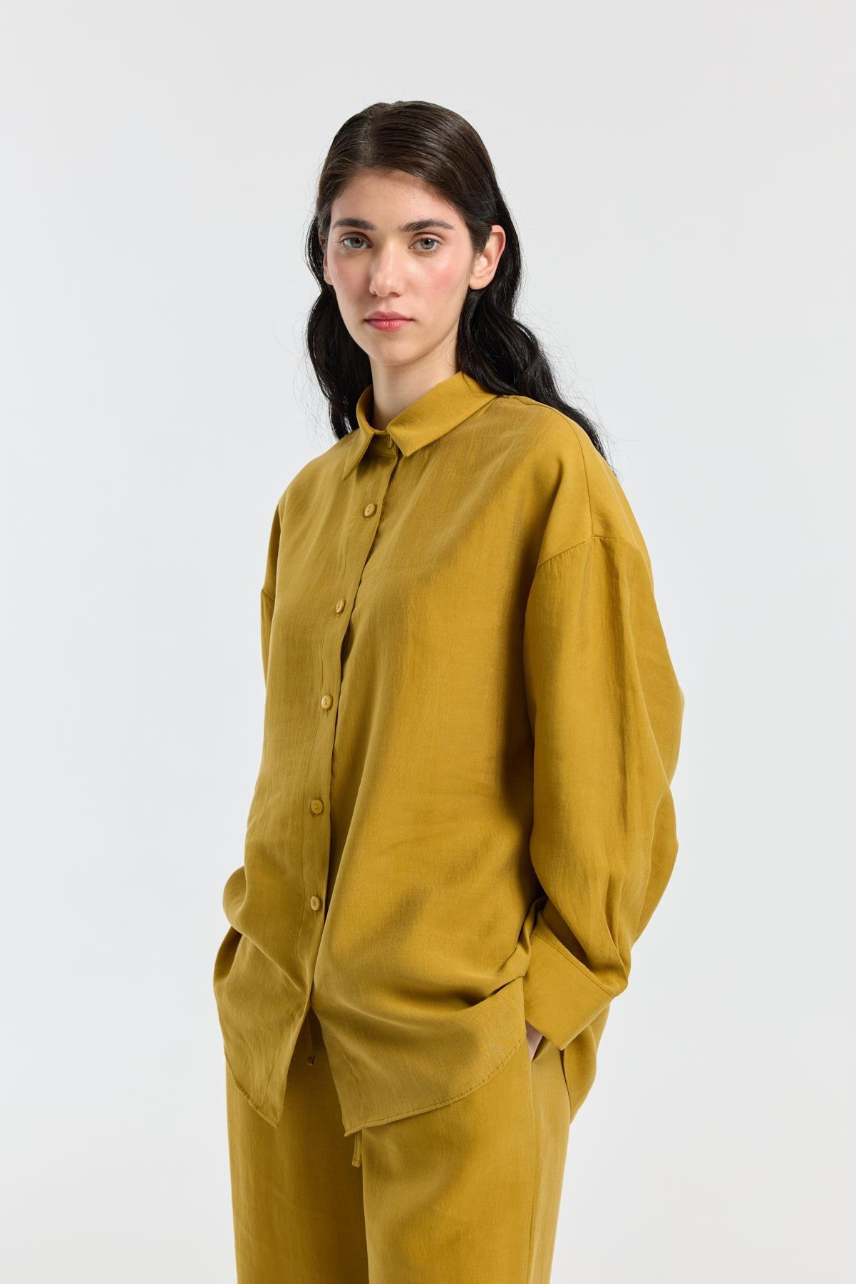 Dosha Arka Düğme Detaylı Tensel Takım - Hardal