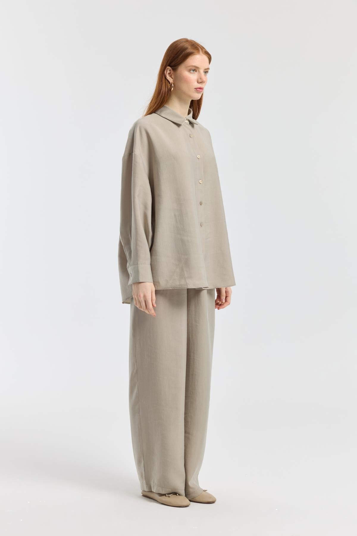 Dosha Arka Düğme Detaylı Tensel Takım - Vizon