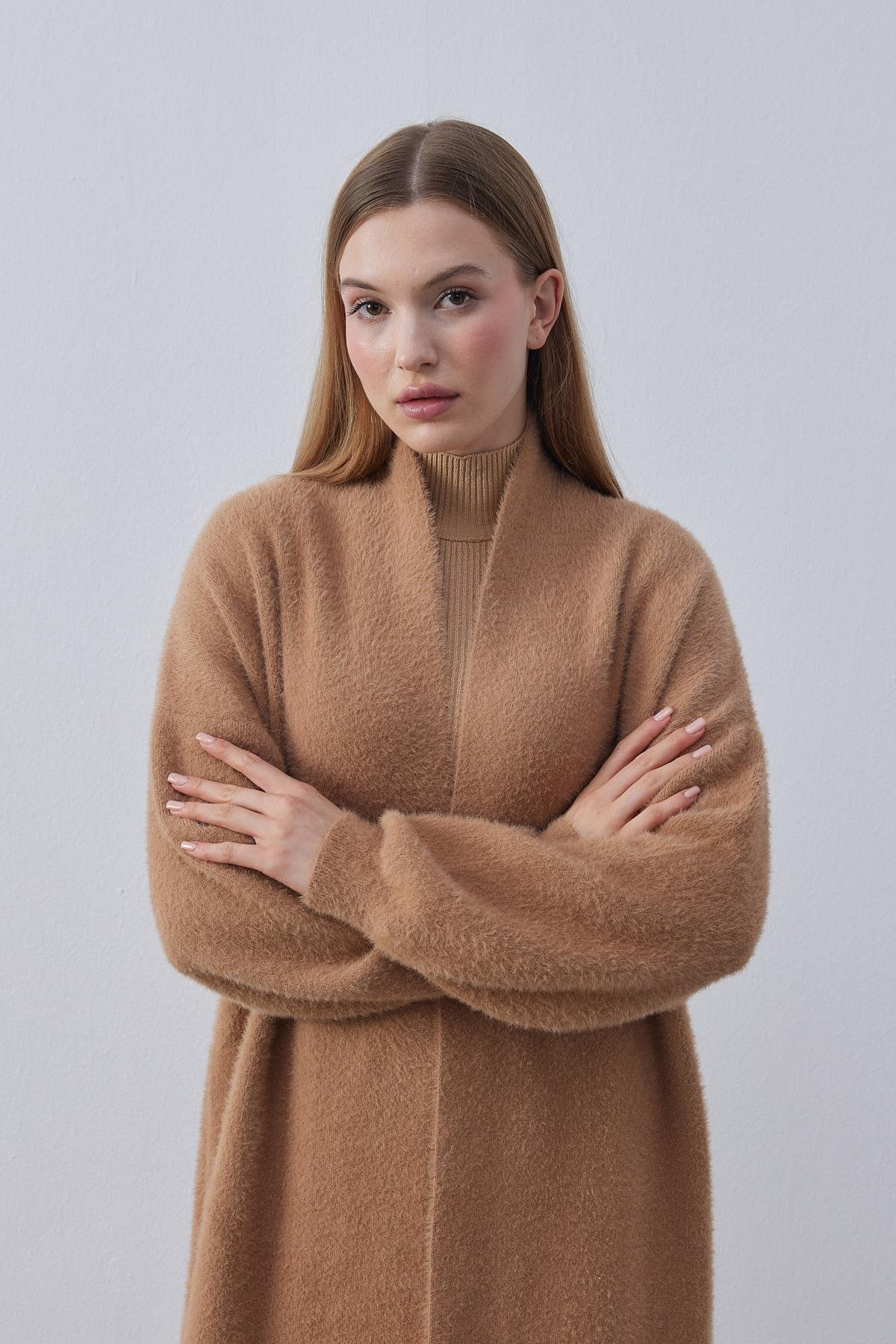 Edith Şal Yaka Angora Hırka - Camel