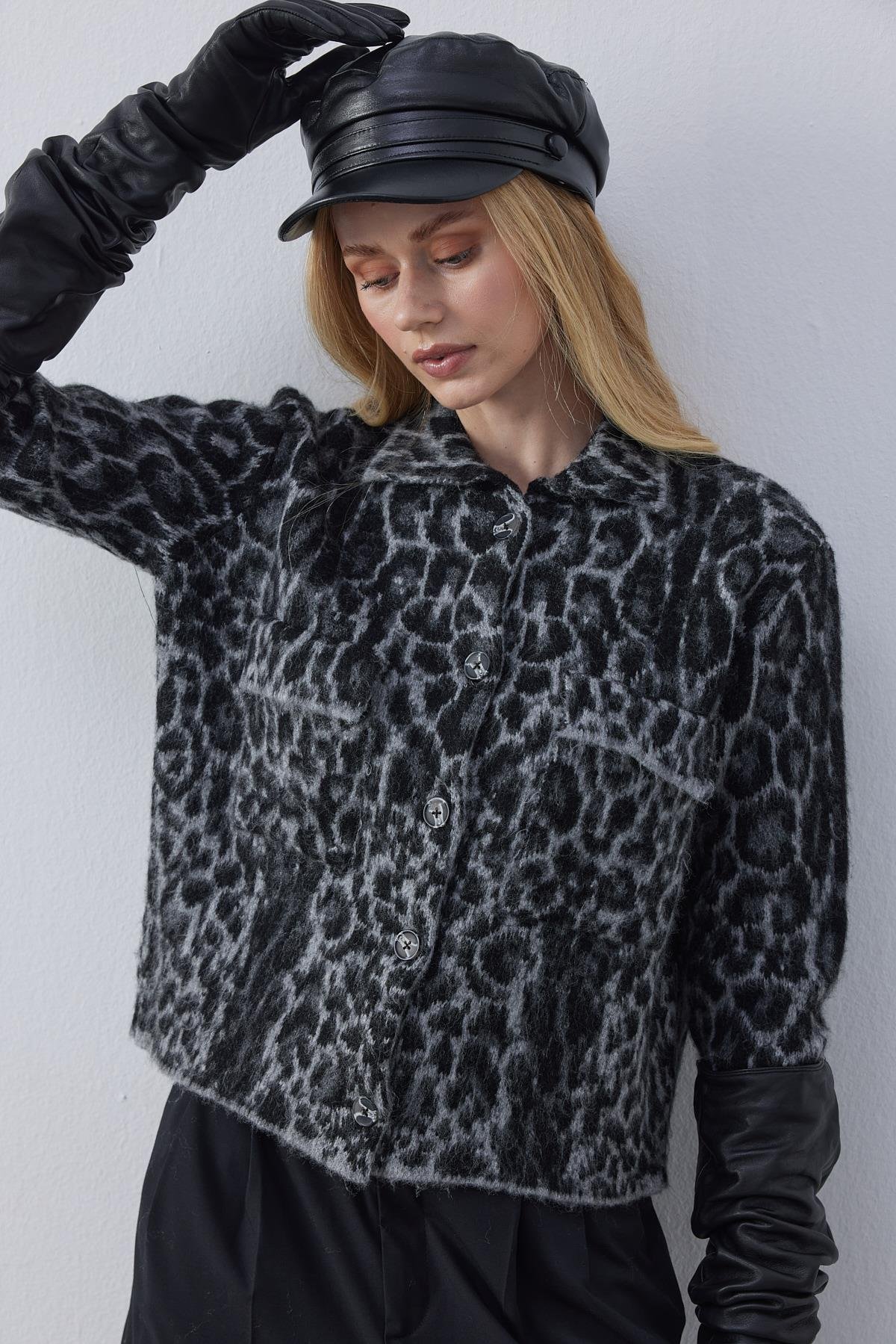 Edwina Leopar Desenli Triko Ceket - Siyah