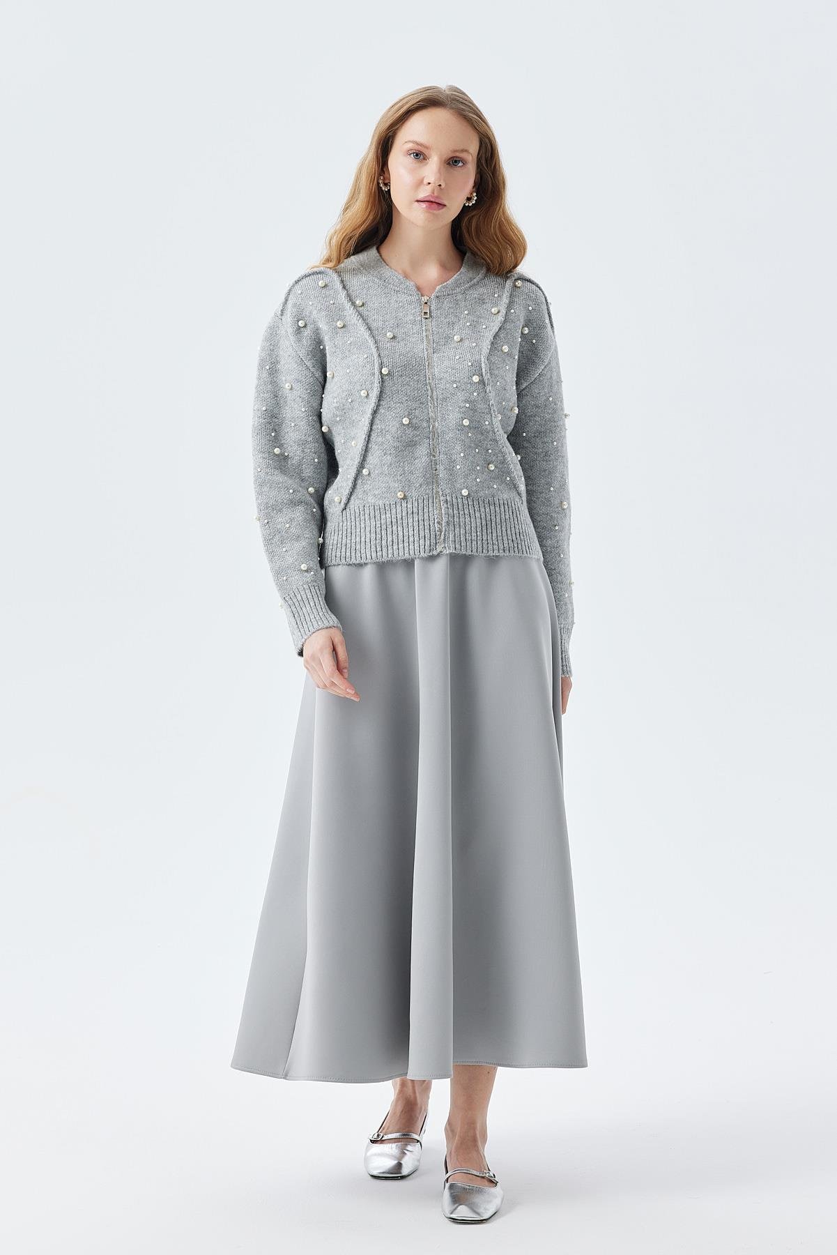 ELİZABETH İNCİ DETAYLI HIRKA - GRİ