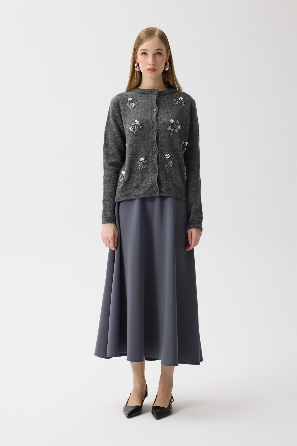 Ella Boncuk İşlemeli Hırka - Antrasit