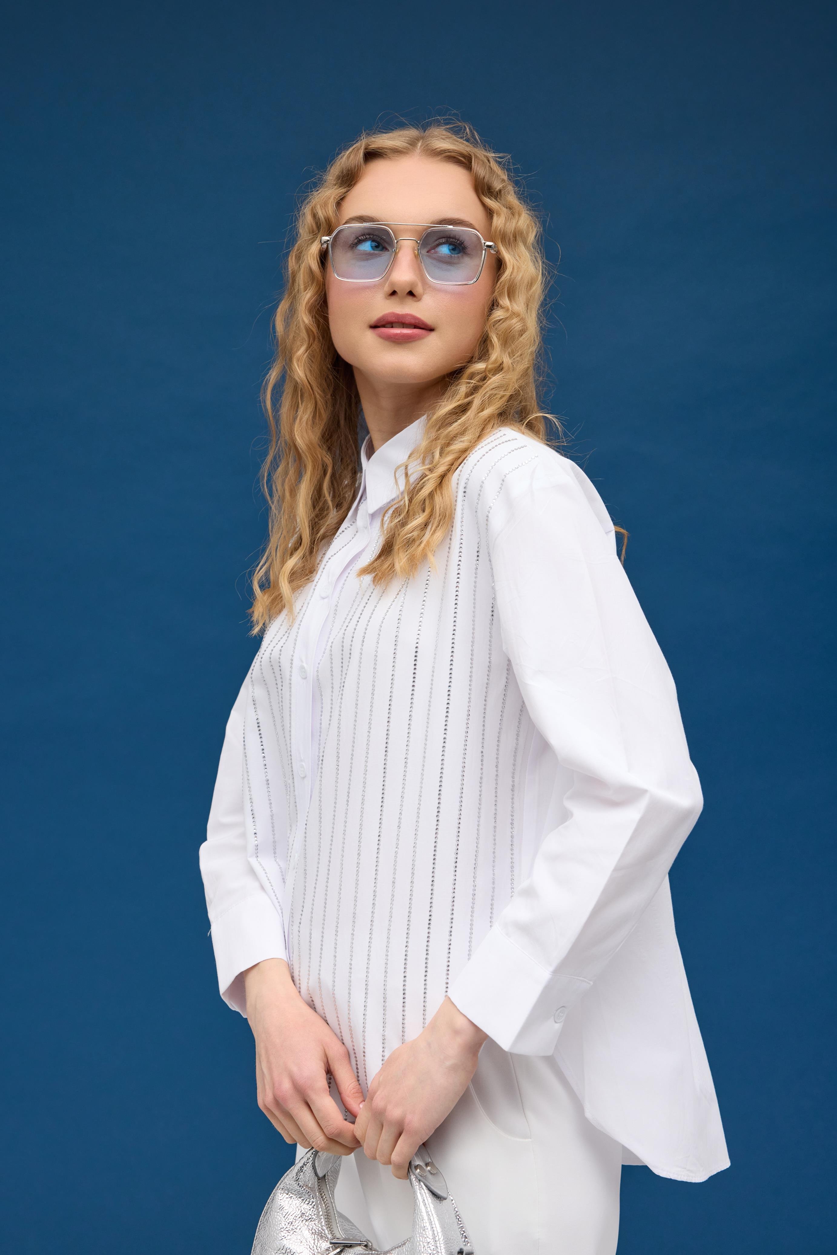 Elsa Pul İşlemeli Gömlek- Beyaz