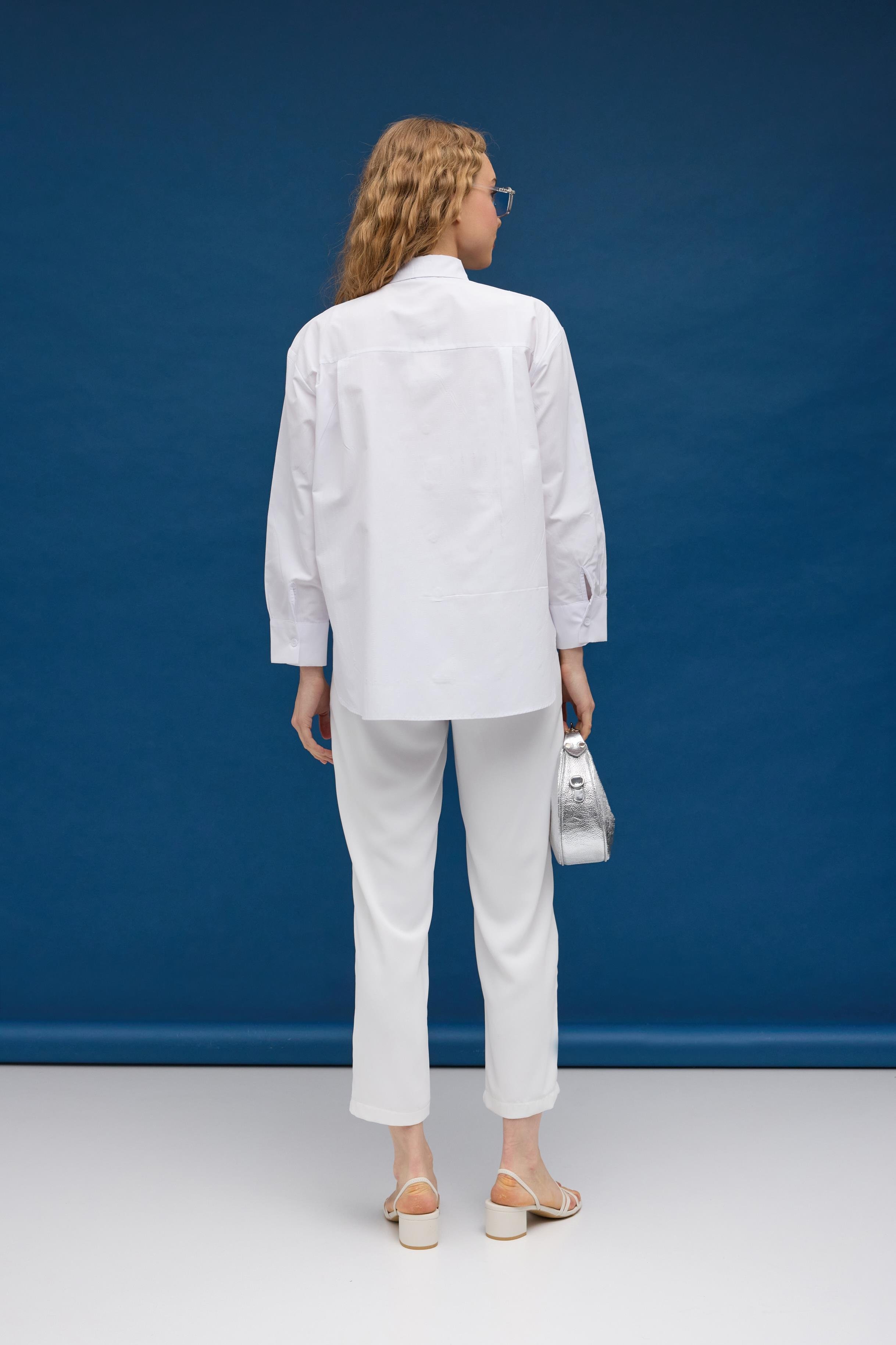 Elsa Pul İşlemeli Gömlek- Beyaz