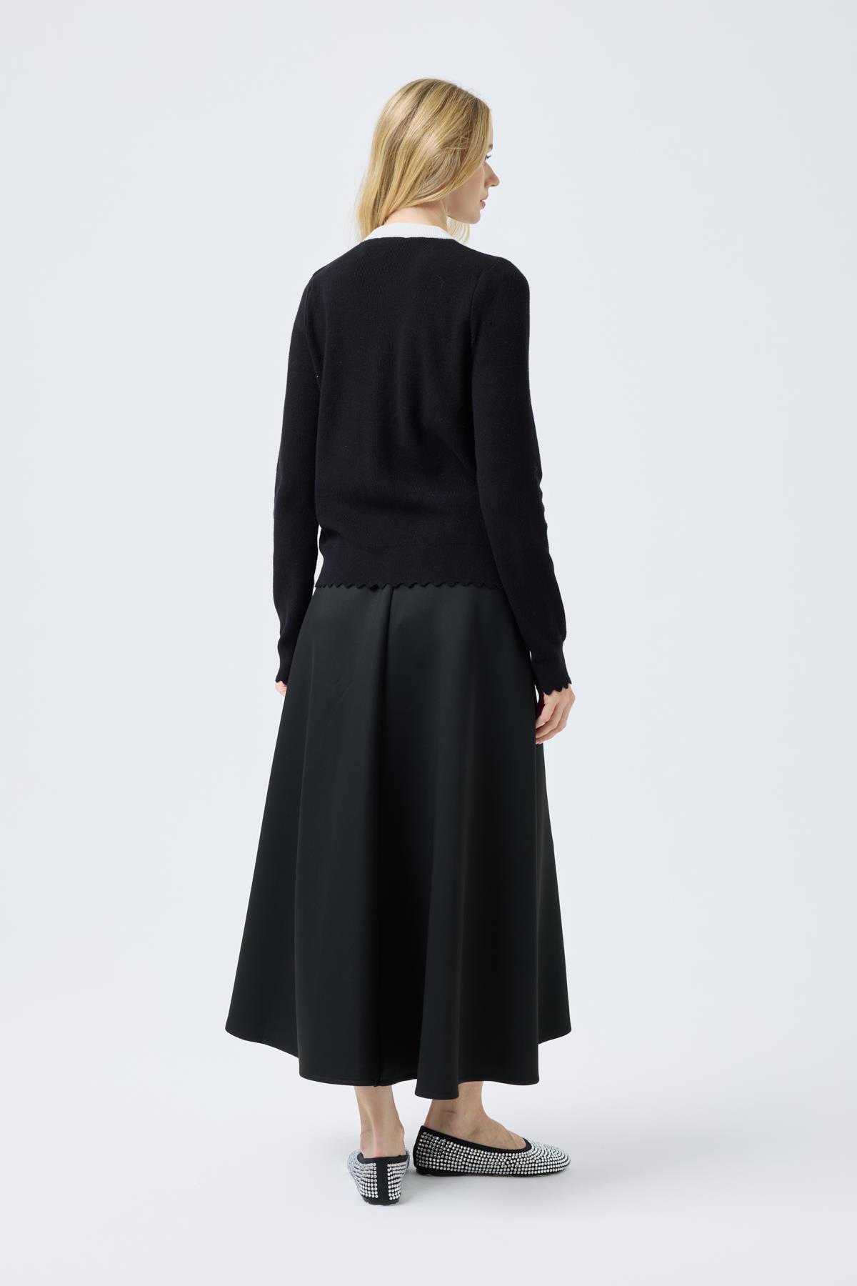 Emma Fularlı Hırka - Siyah