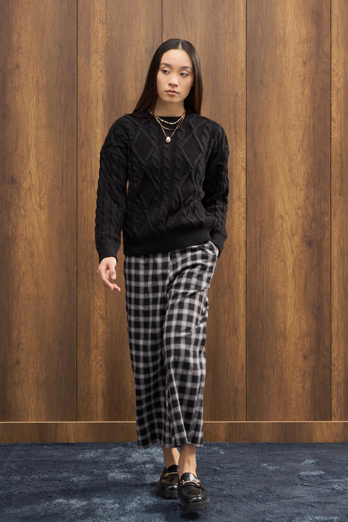 Fancy Nervürlü Ekose Pantolon - Siyah