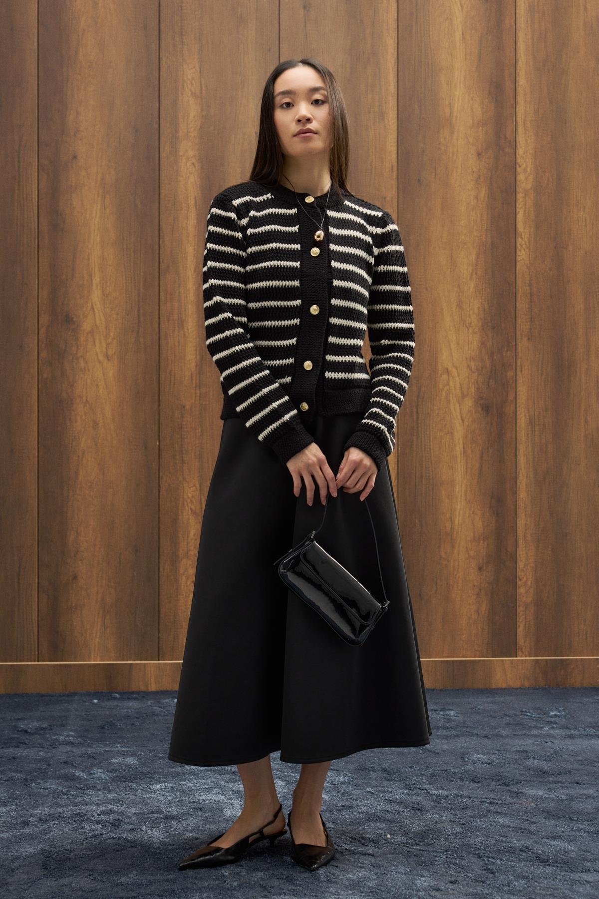 Felix Kontrast Düğmeli Hırka - Siyah 