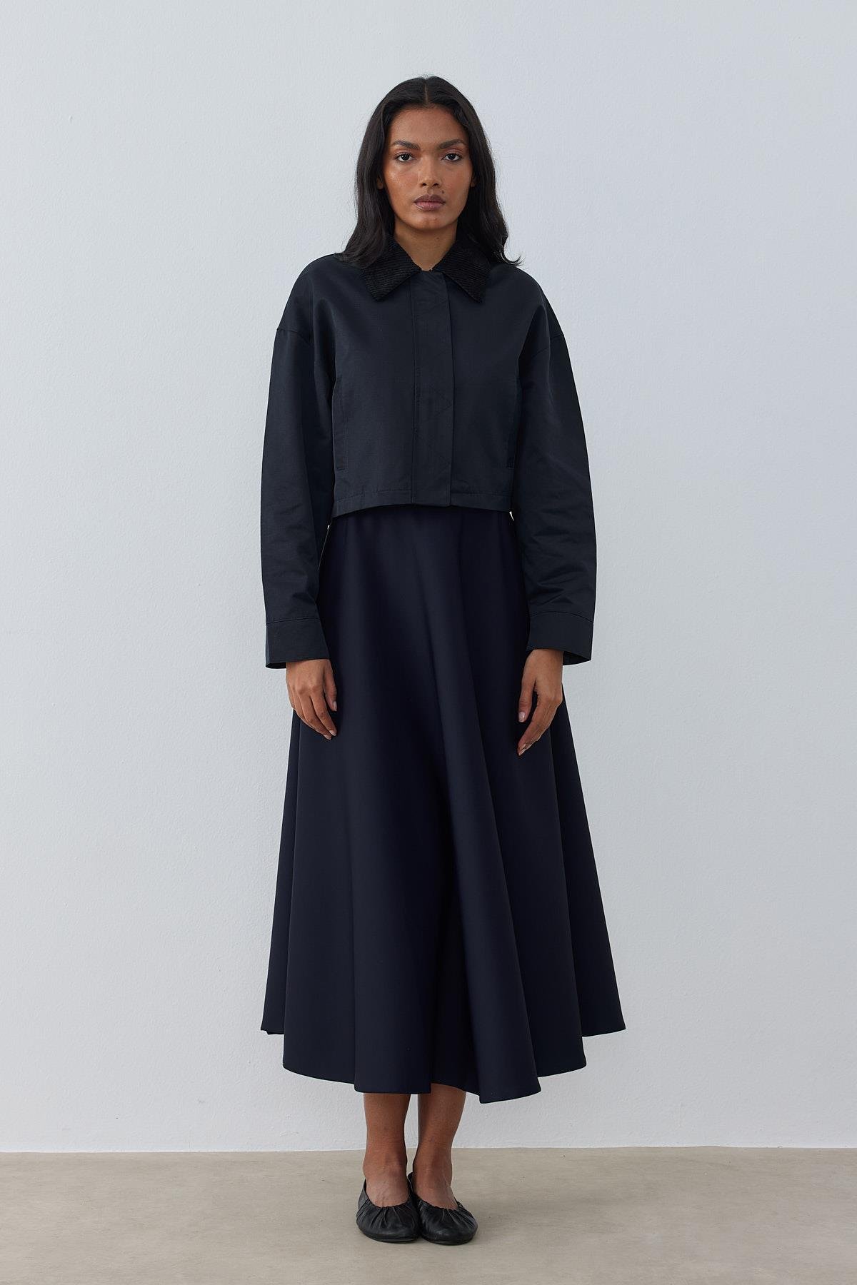 Genova Kadife Yakalı Gabardin Ceket- Lacivert