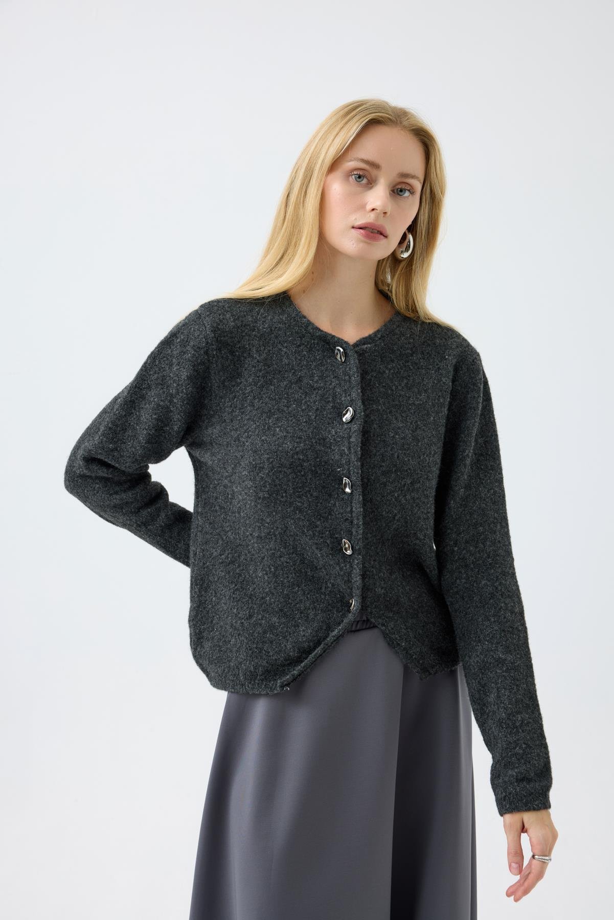 Holly Düğme Aksesuarlı Hırka - Füme 