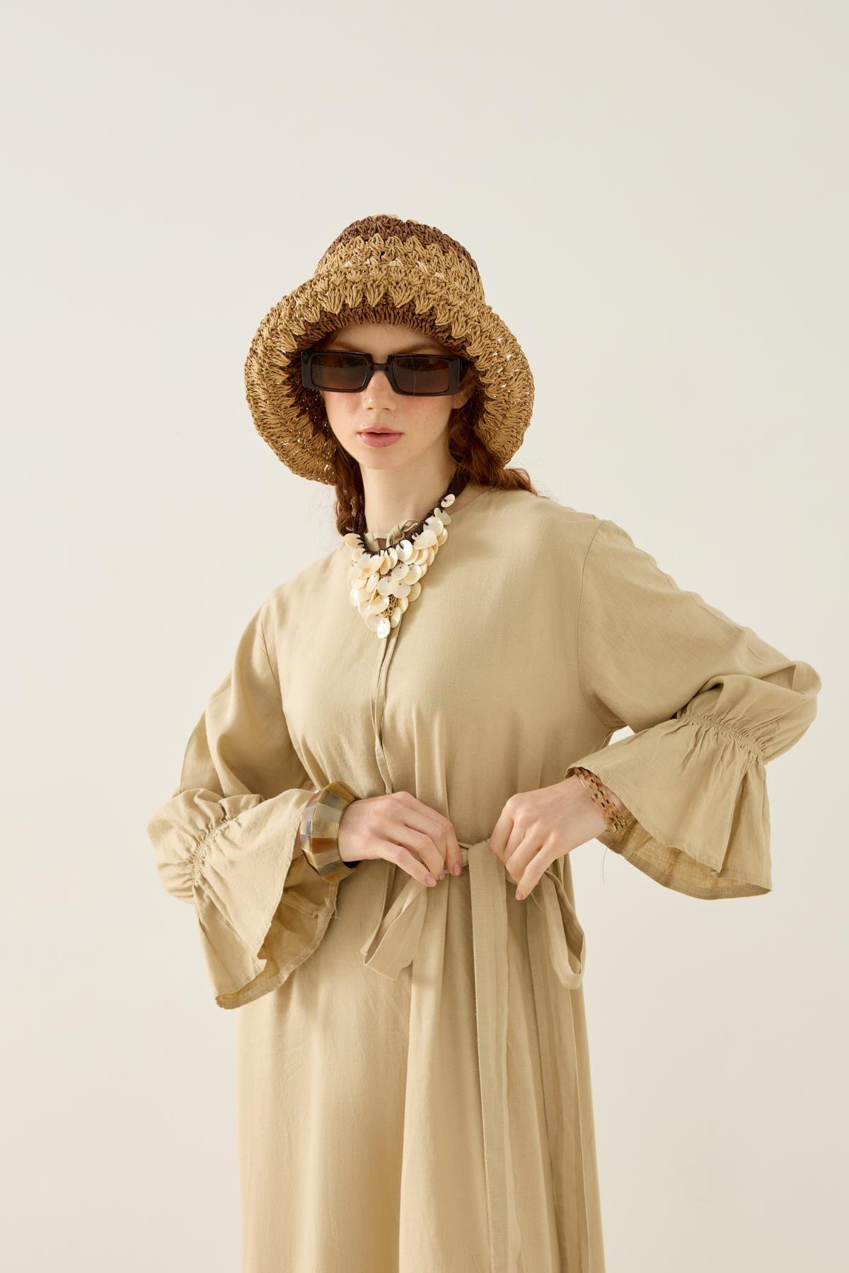 Isolde Kemerli Keten Elbise - Vizon