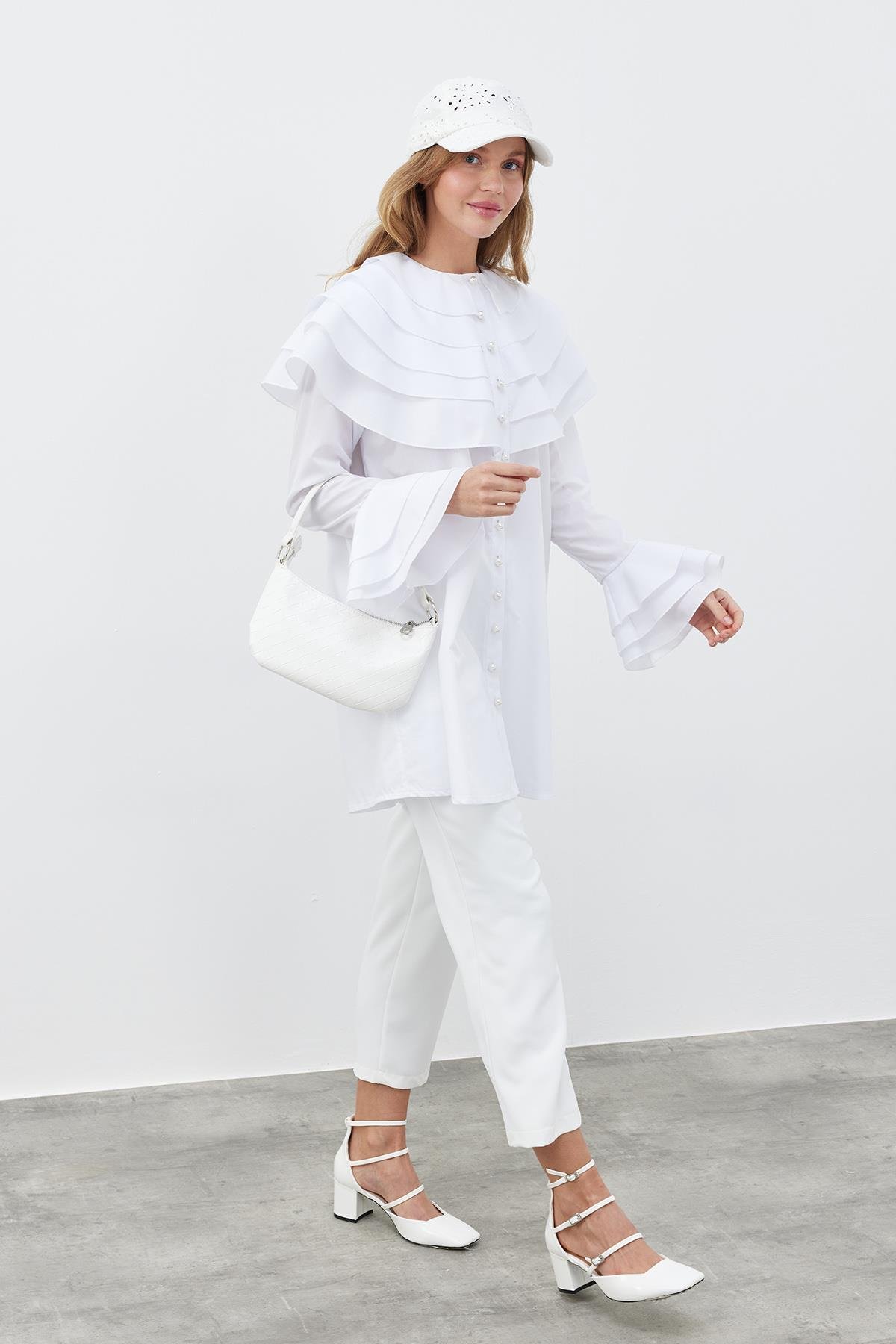 IVORY KAT YAKA İNCİ DÜĞMELİ GÖMLEK- BEYAZ