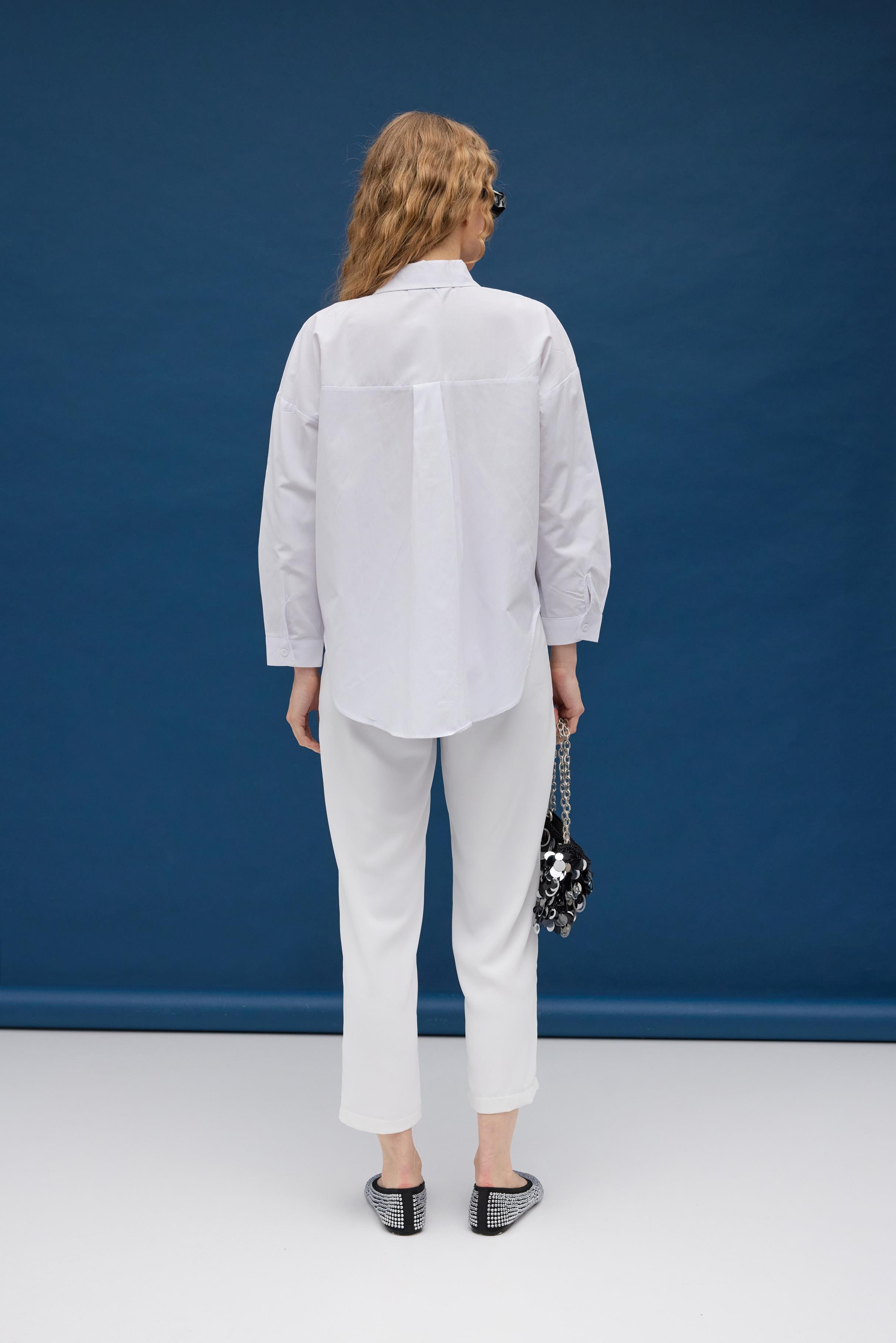 Jade Pul İşlemeli Gömlek- Beyaz