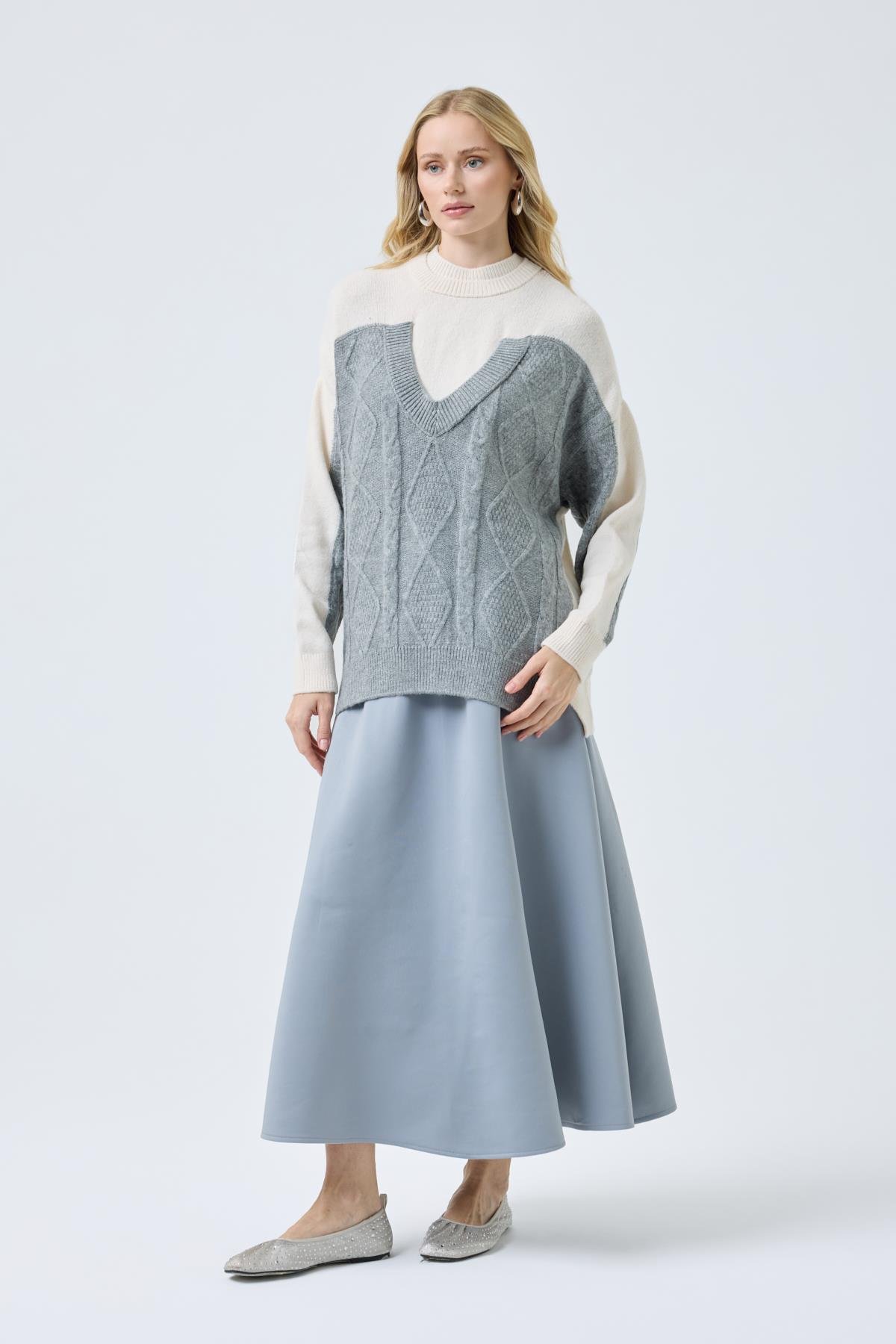 Junia Triko Parçalı Kazak  - Gri 