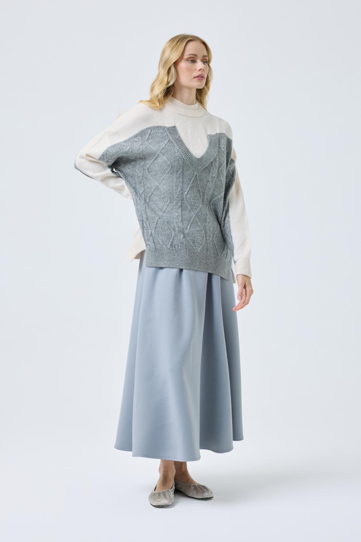 Junia Triko Parçalı Kazak  - Gri 