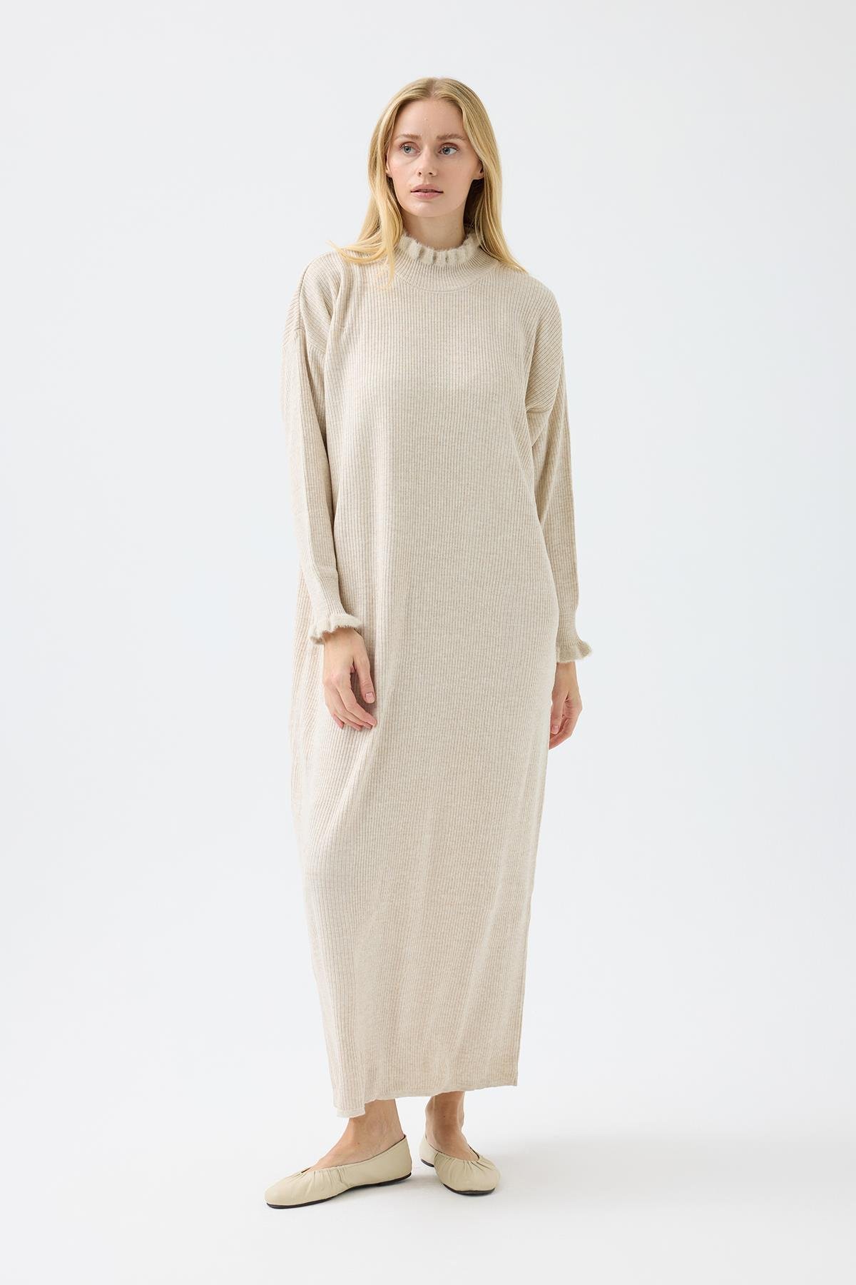 Laura Fitilli Tüylü Elbise - Bej 