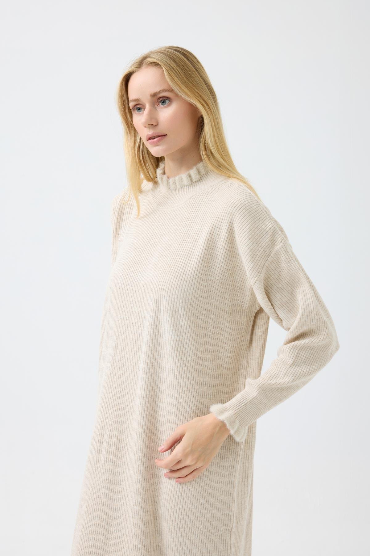 Laura Fitilli Tüylü Elbise - Bej 