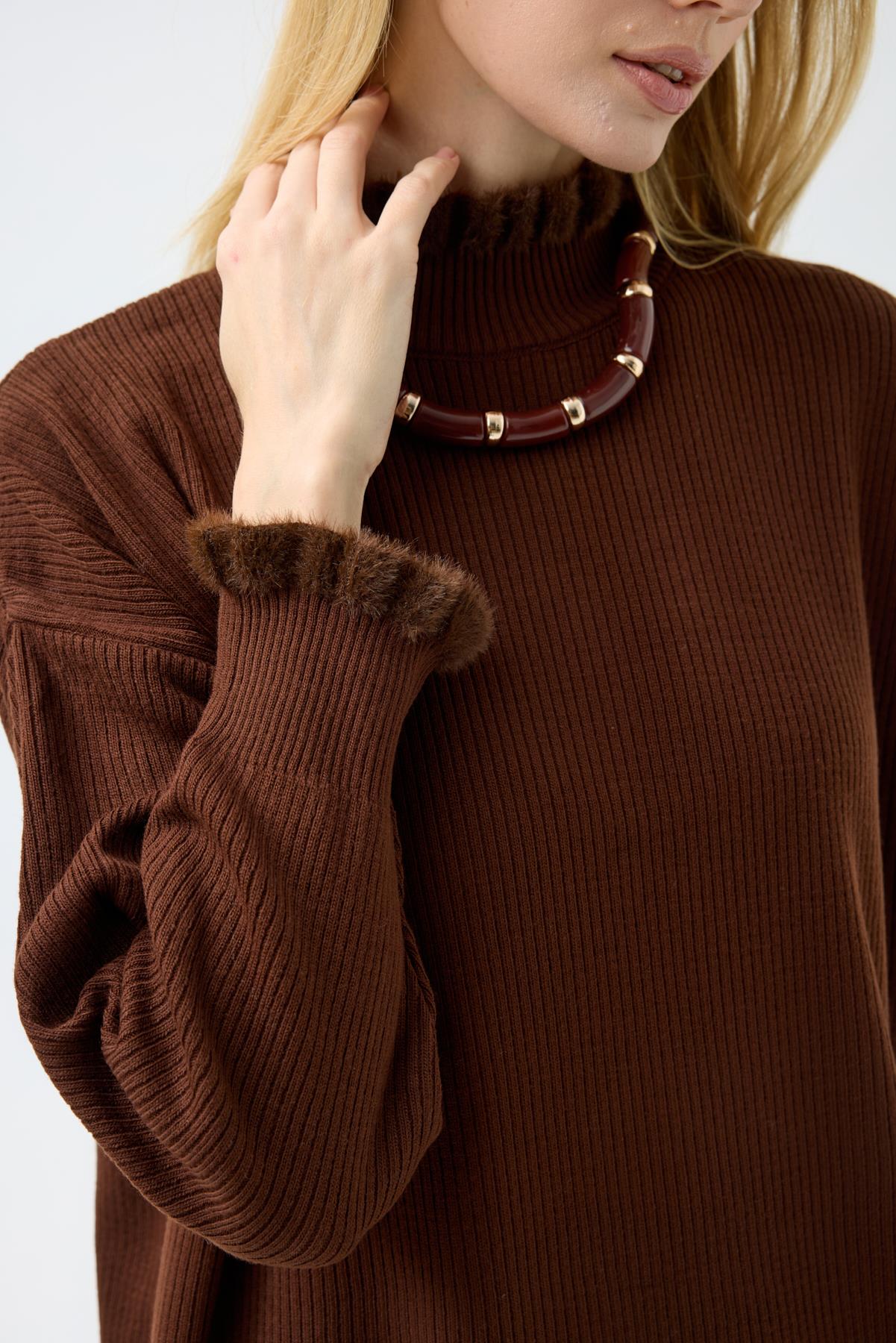 Laura Fitilli Tüylü Elbise - Kahverengi 