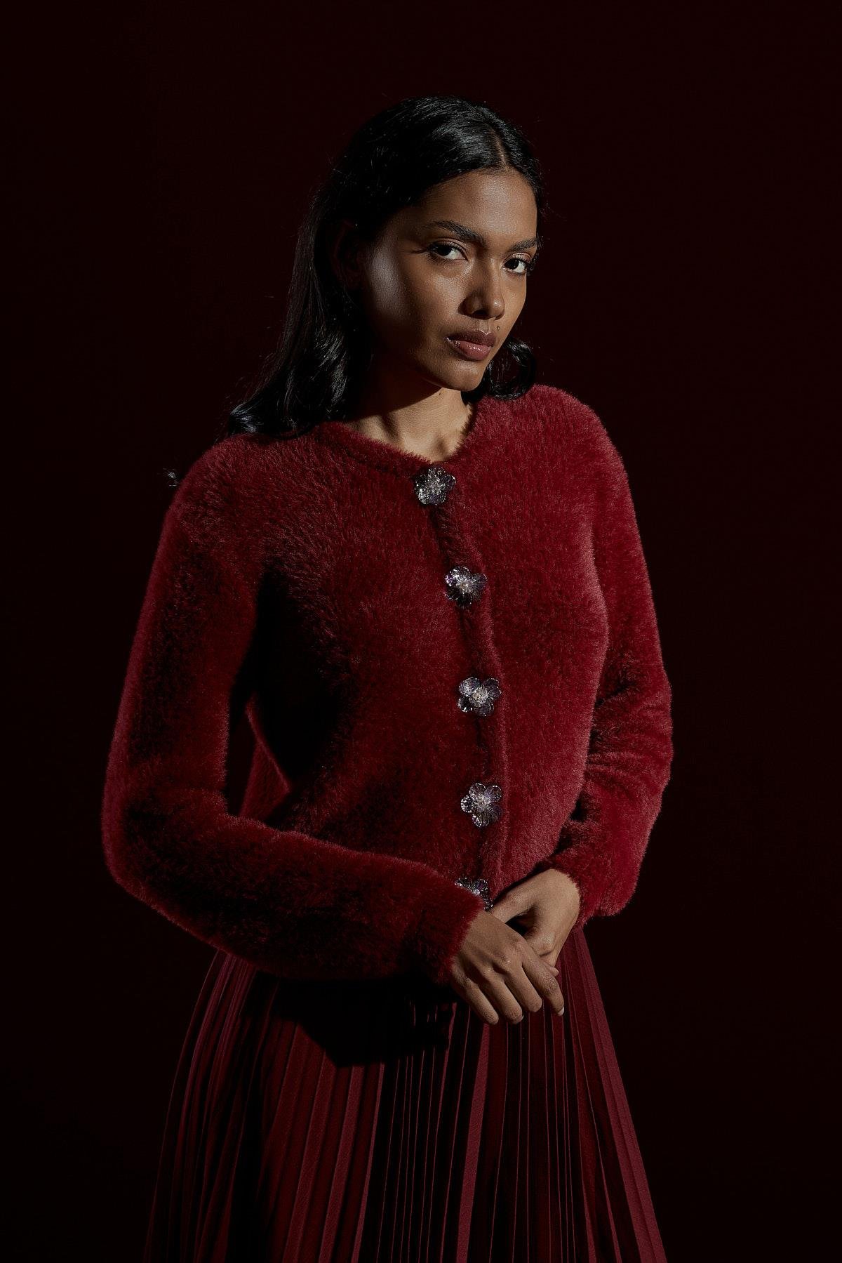 Layla Aksesuar Düğmeli Peluş Hırka - Bordo