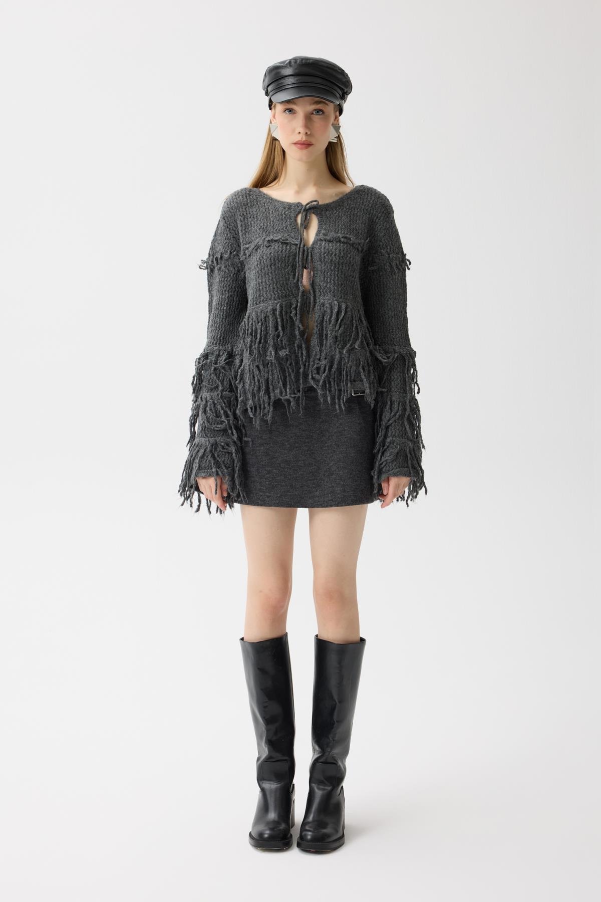 Lena Püsküllü Hırka - Antrasit