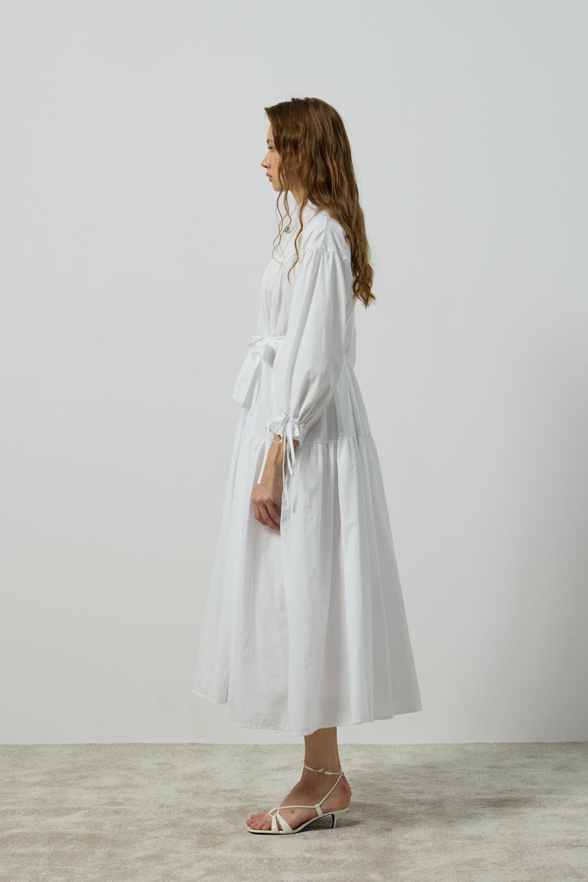 Leona Robalı Oversize Vual Elbise - Beyaz