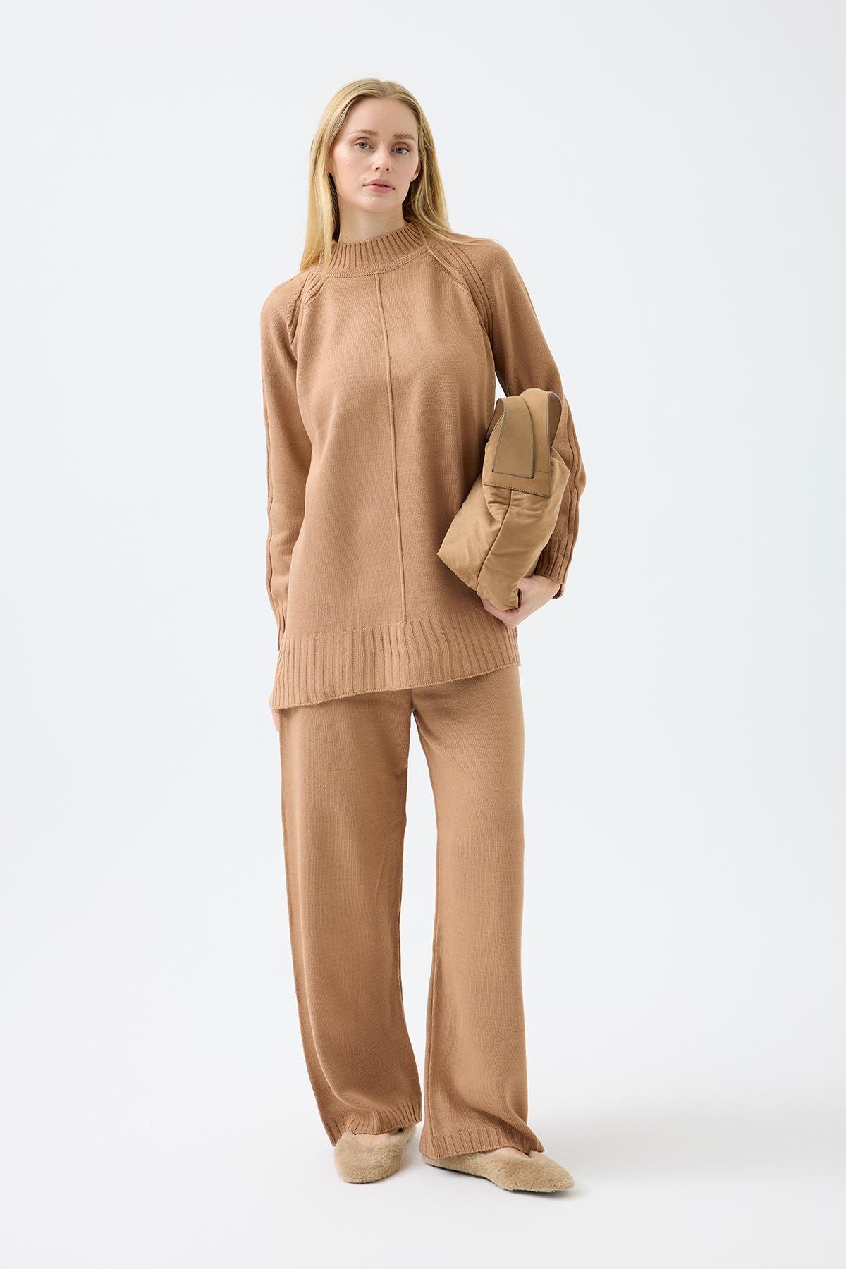 Lilie Nervürlü Triko Takım - Camel 