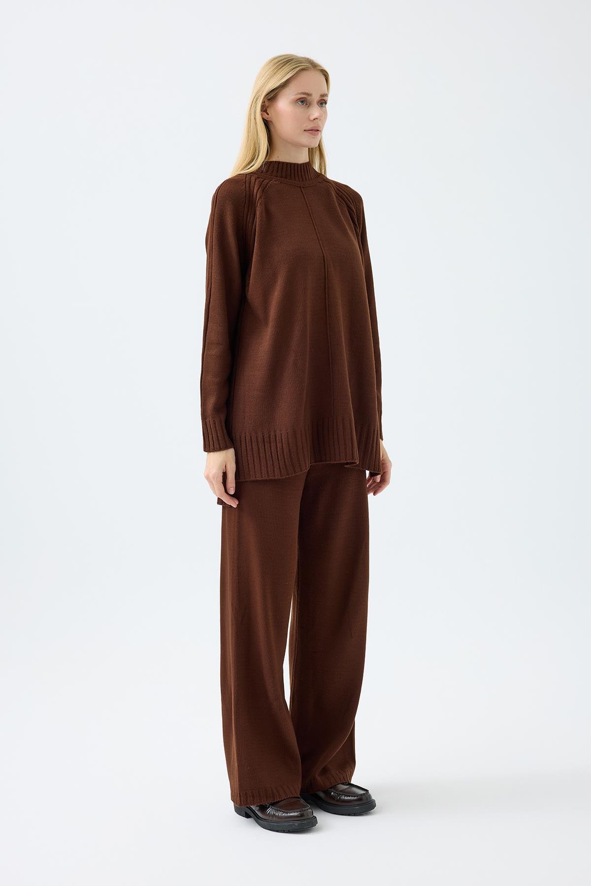 Lilie Nervürlü Triko Takım - Kahverengi 