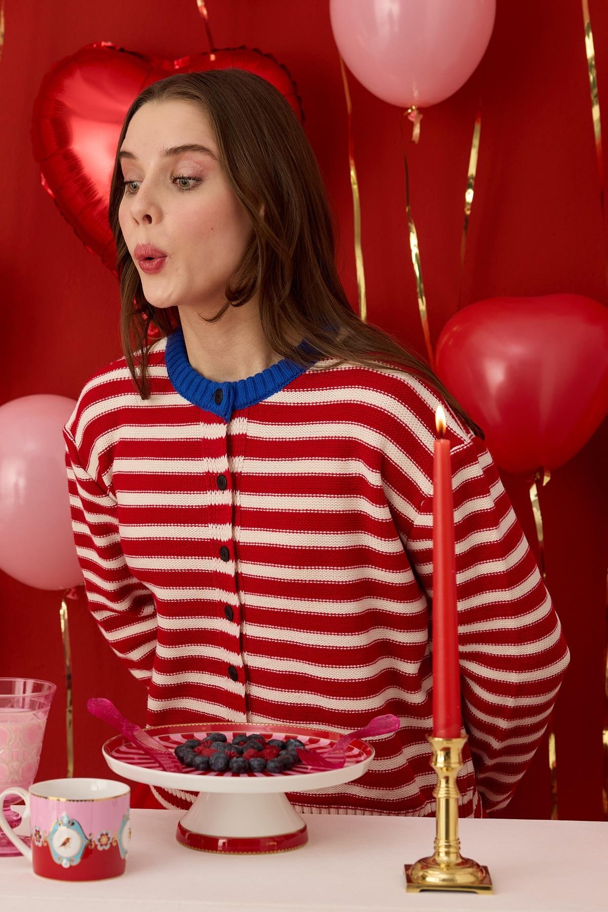 Lotus Kontrast Geçişli Hırka- Kırmızı