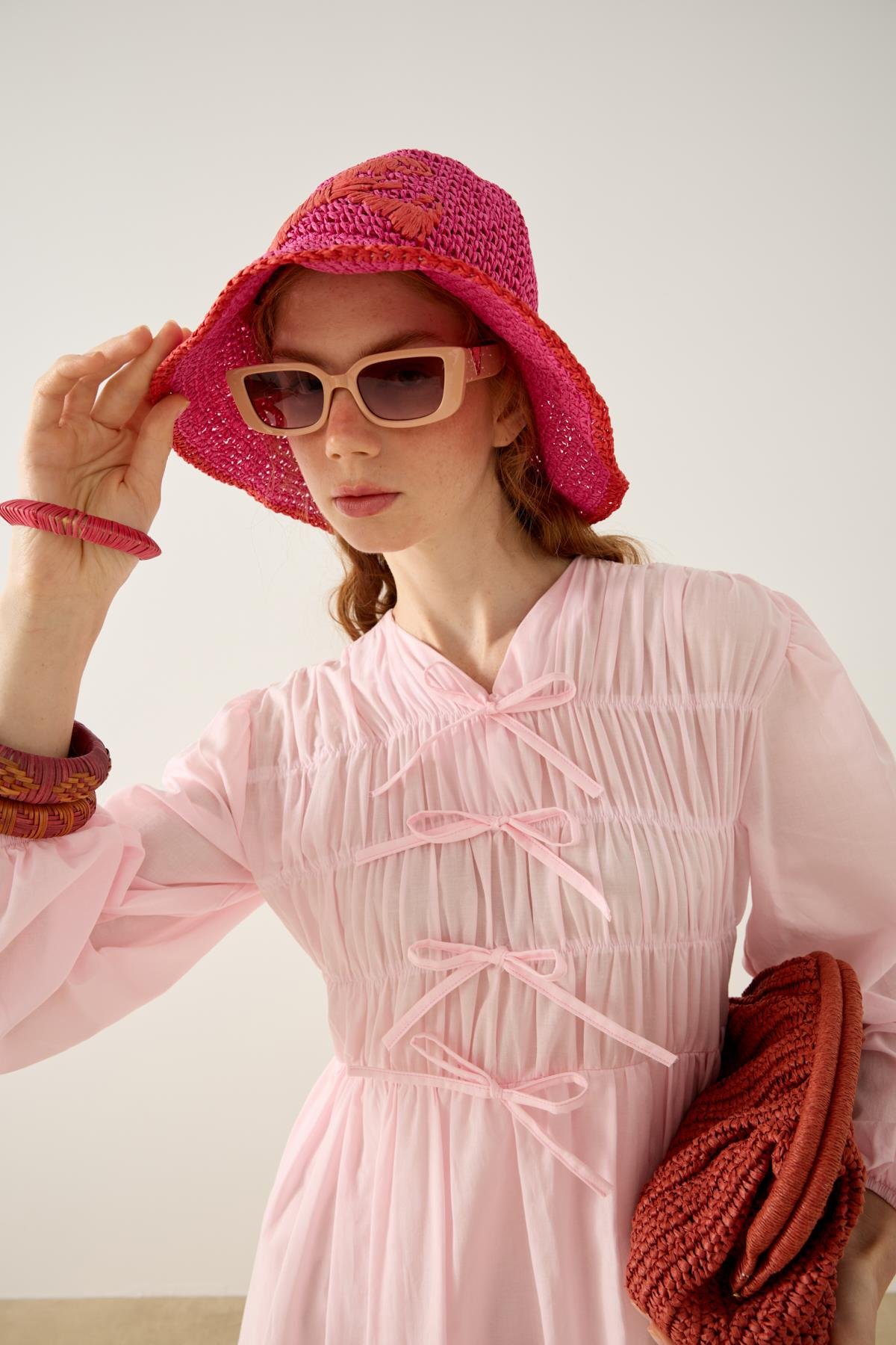 Lucianna Fiyonklu Büzgülü Vual Elbise - Pembe