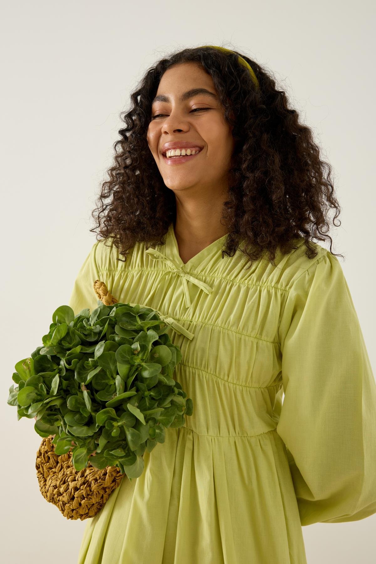 Lucianna Fiyonklu Büzgülü Vual Elbise - Yeşil