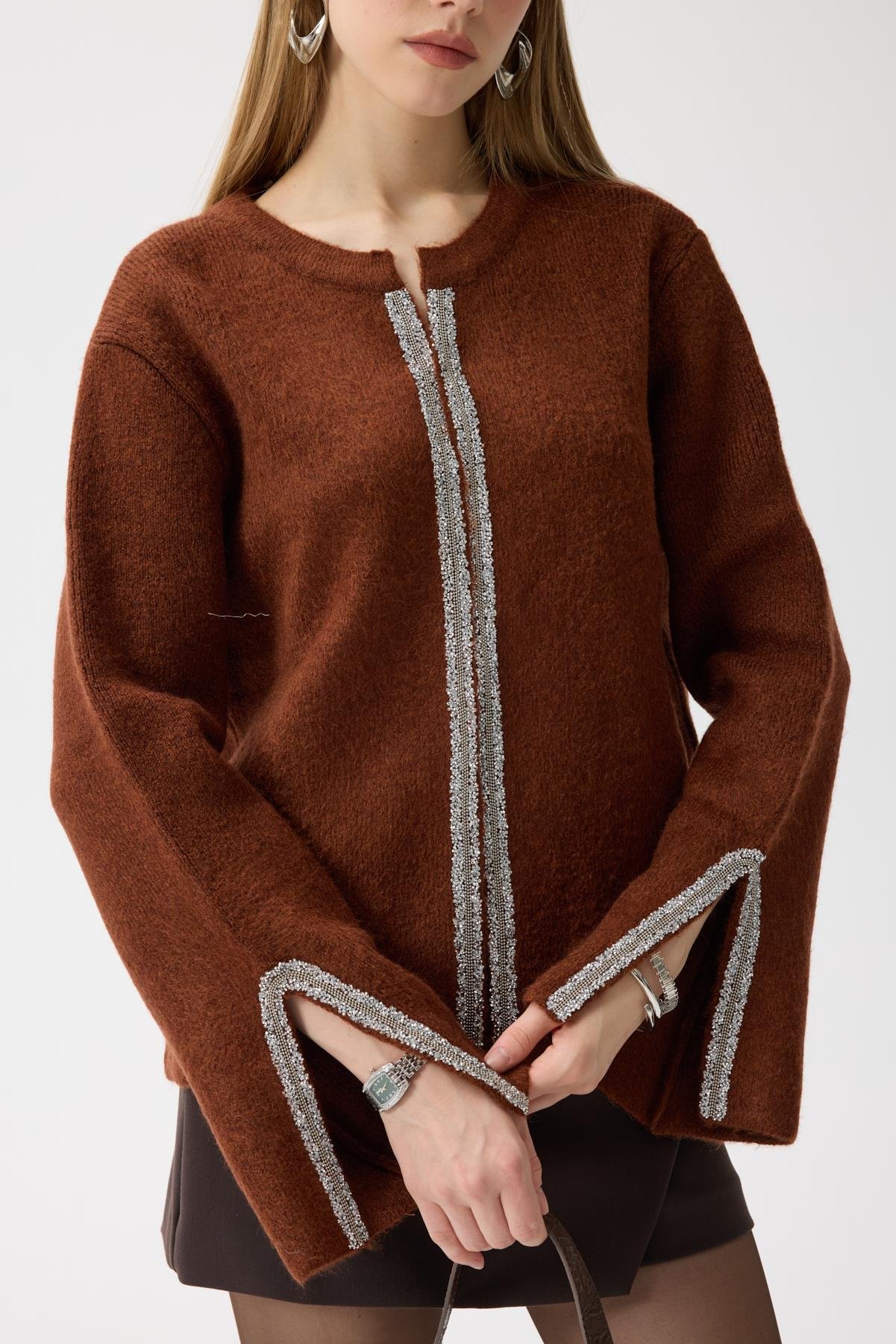 Madelyn Taş İşlemeli Hırka - Kahverengi 