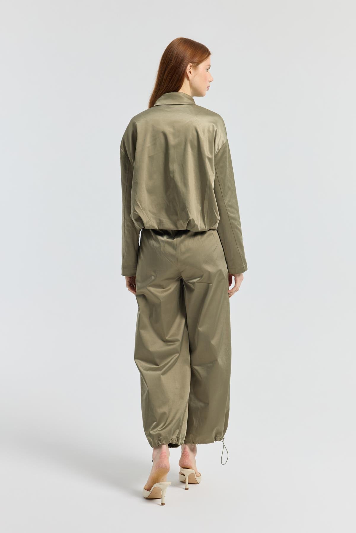 Marcelia  D Tokalı Pilili Saten Pantolon - Çağla