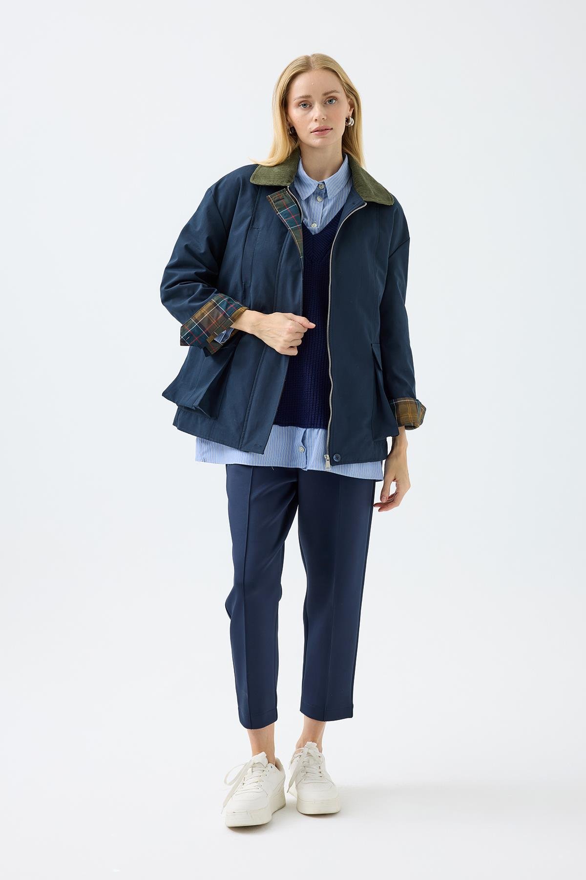 Marcie Ekose Detaylı Trençkot - Lacivert