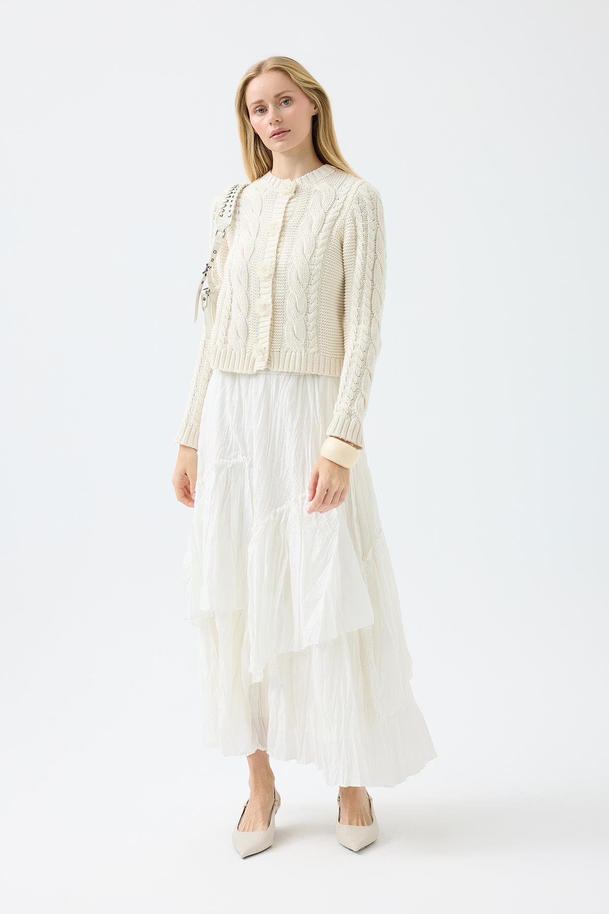 Marilyn Düğme Aksesuarlı Hırka - Bej 