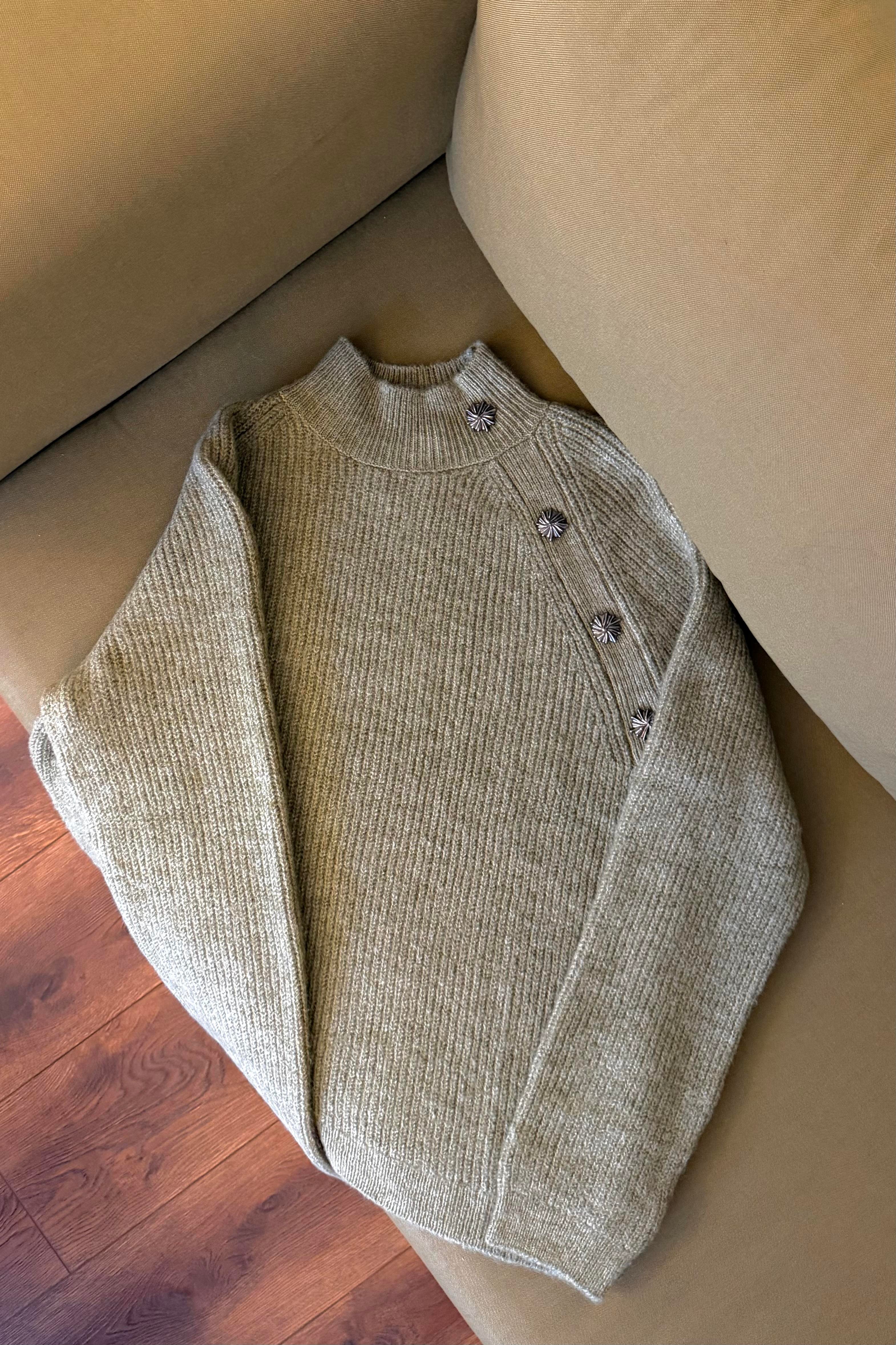 Marisol Balıkçı Yaka Aksesuarlı Kazak - Çağla 