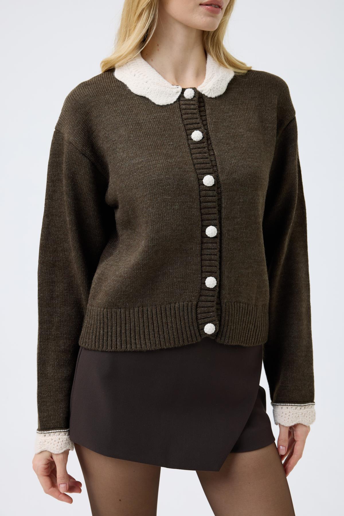 Marnie Bebe Yaka Örgü Düğmeli Hırka - Kahve 