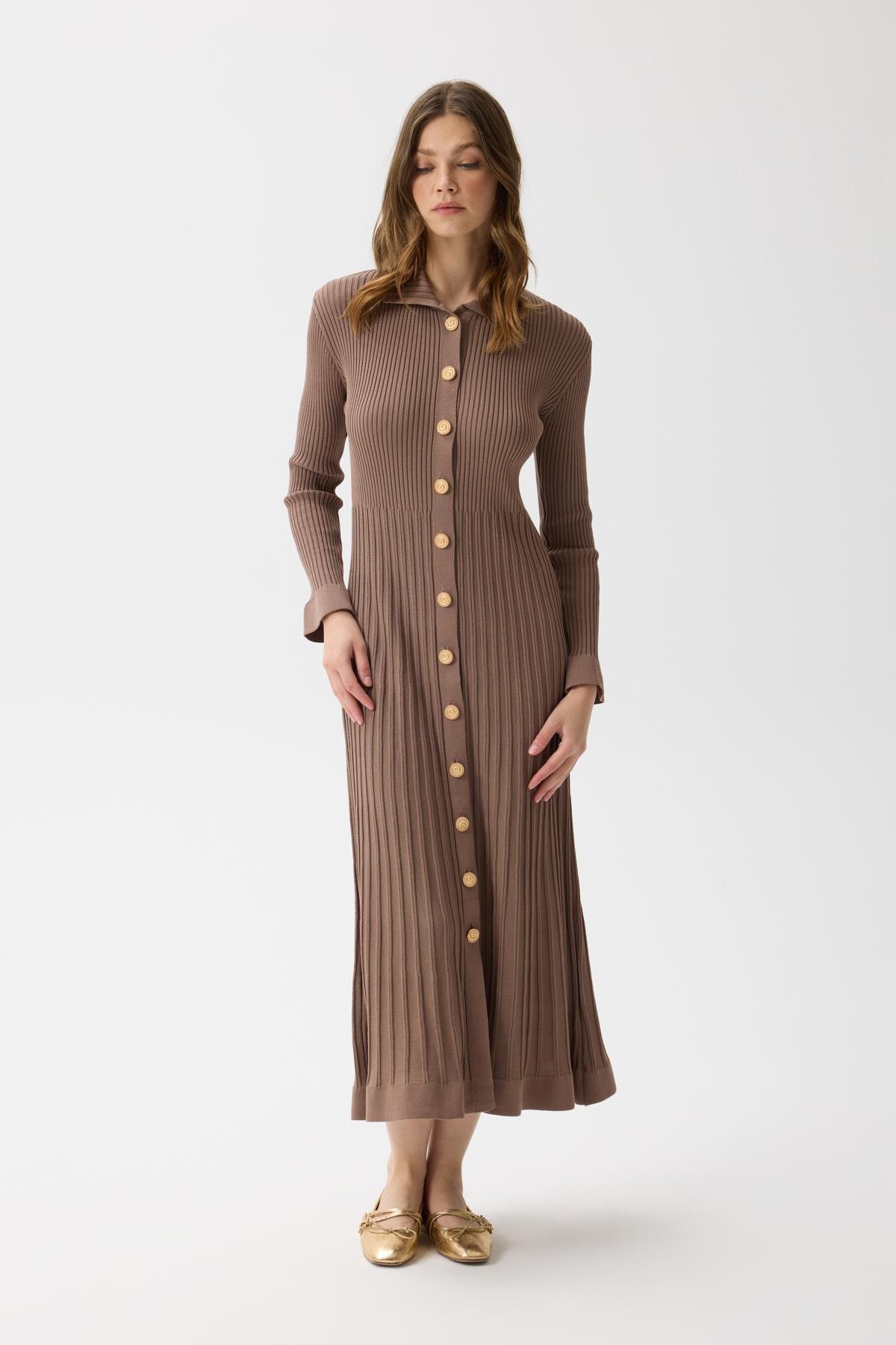 Mona Fitilli Gold Düğmeli Elbise - Vizon 