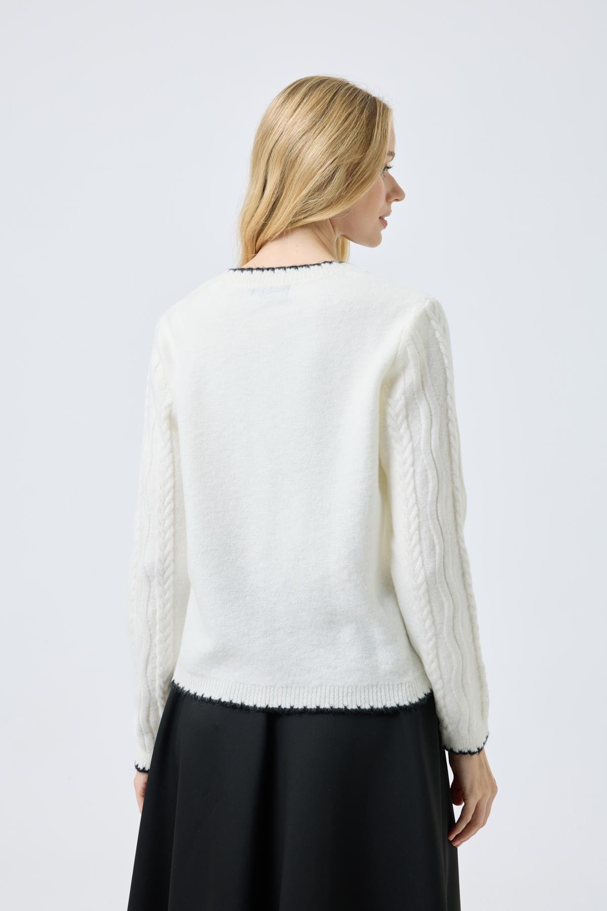 Myra Kontrast Saç Örgülü Hırka - Ekru 