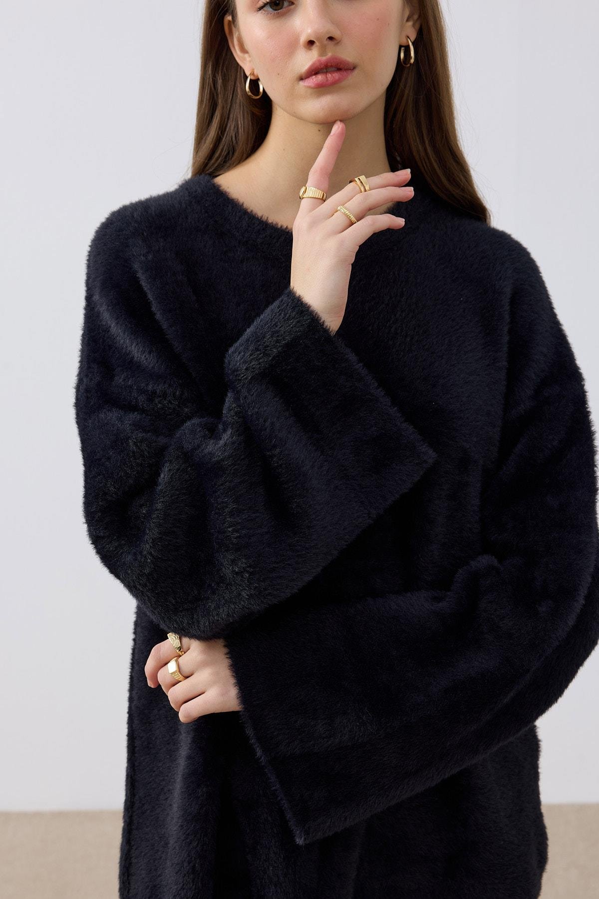 Naia Angora Kazak- Siyah