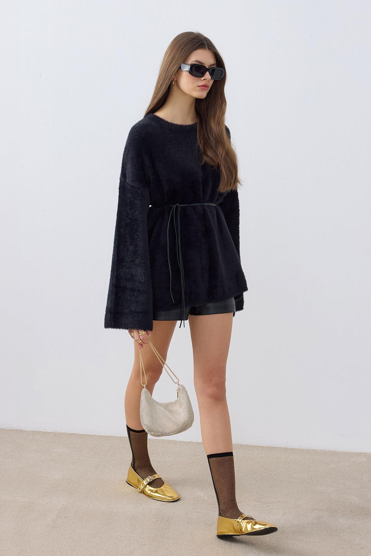 Naia Angora Kazak- Siyah