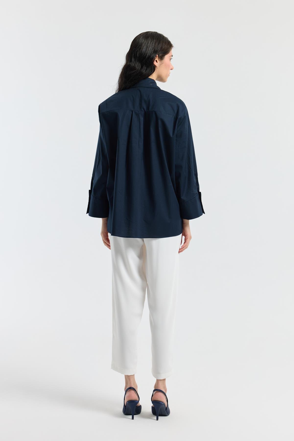 Nervürlü Geniş Manşetli Poplin Gömlek - Lacivert