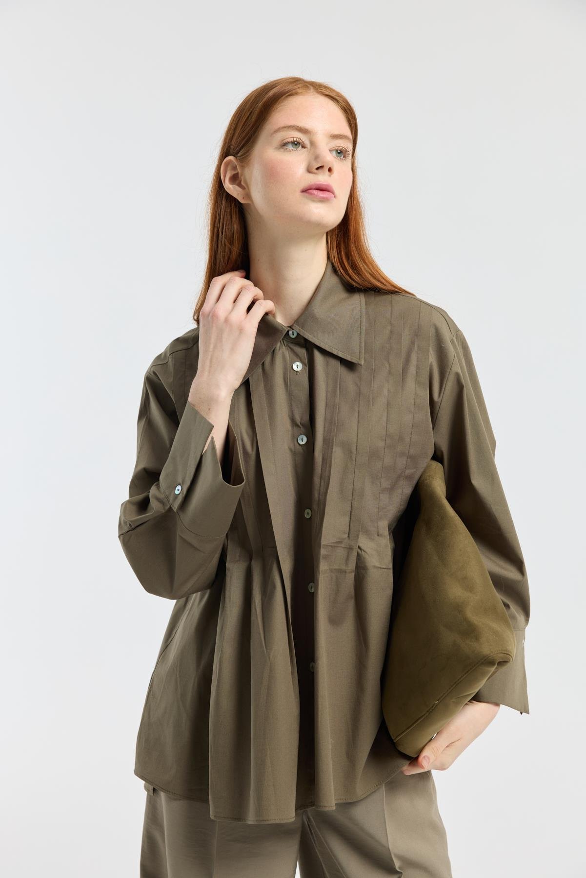 Nervürlü Geniş Manşetli Poplin Gömlek - Haki 