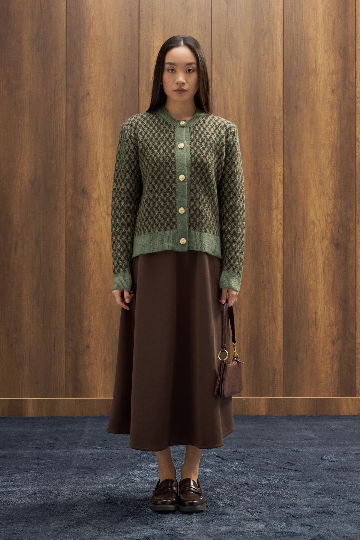 Nicole Gold Düğmeli Hırka