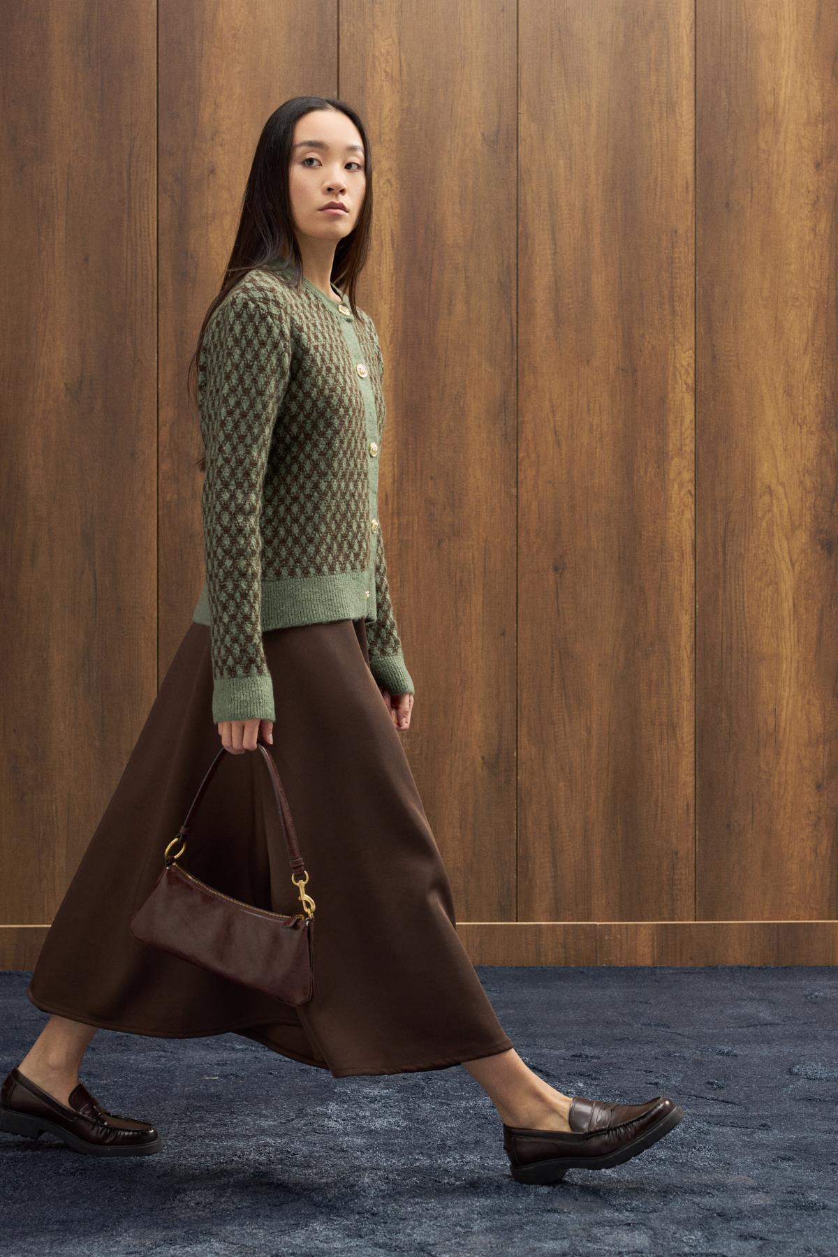 Nicole Gold Düğmeli Hırka