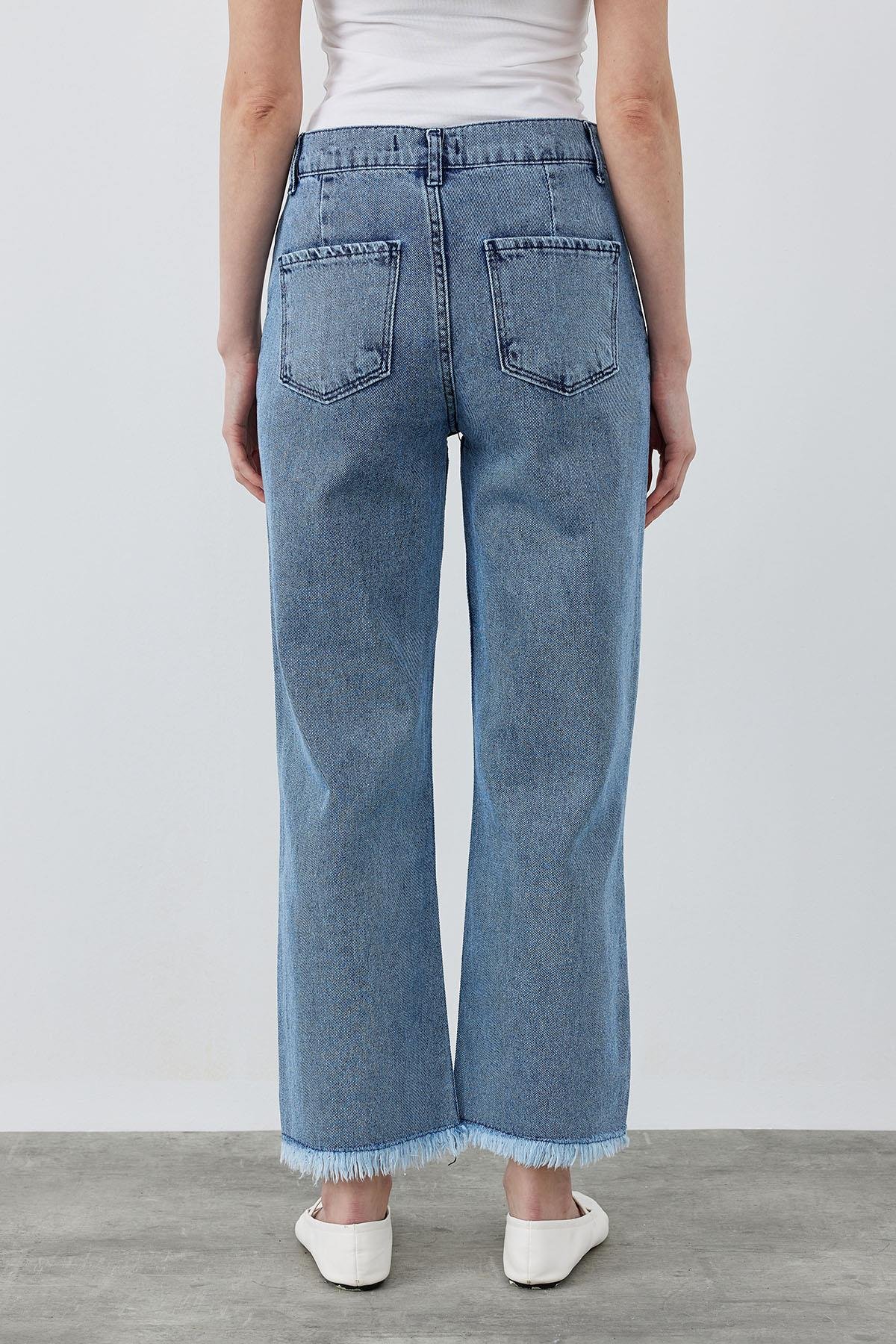 NİLİ TAŞ DETAYLI DENİM PANTOLON - TAŞLANMIŞ MAVİ 